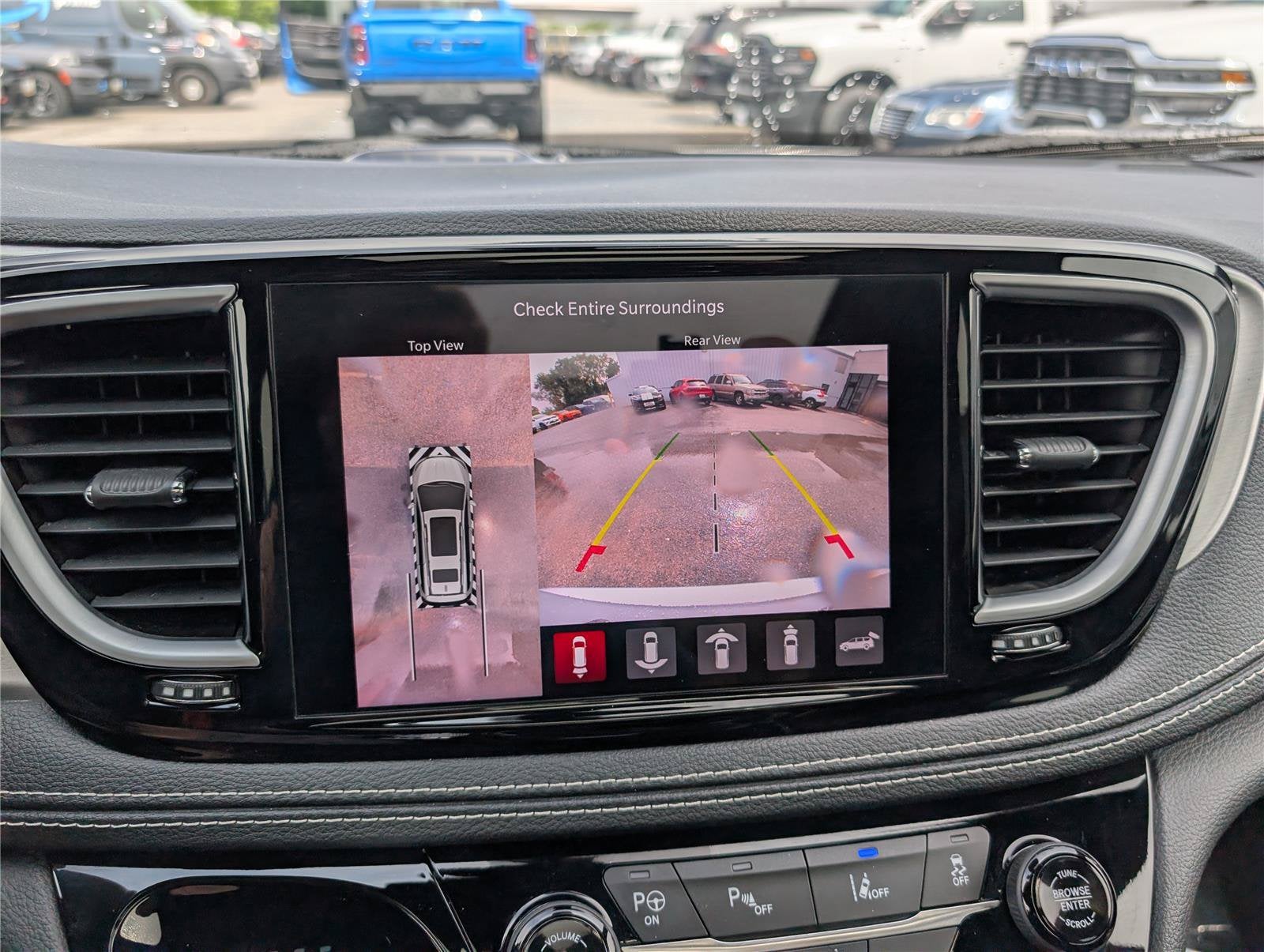 2023 Chrysler Pacifica Hybrid Limited