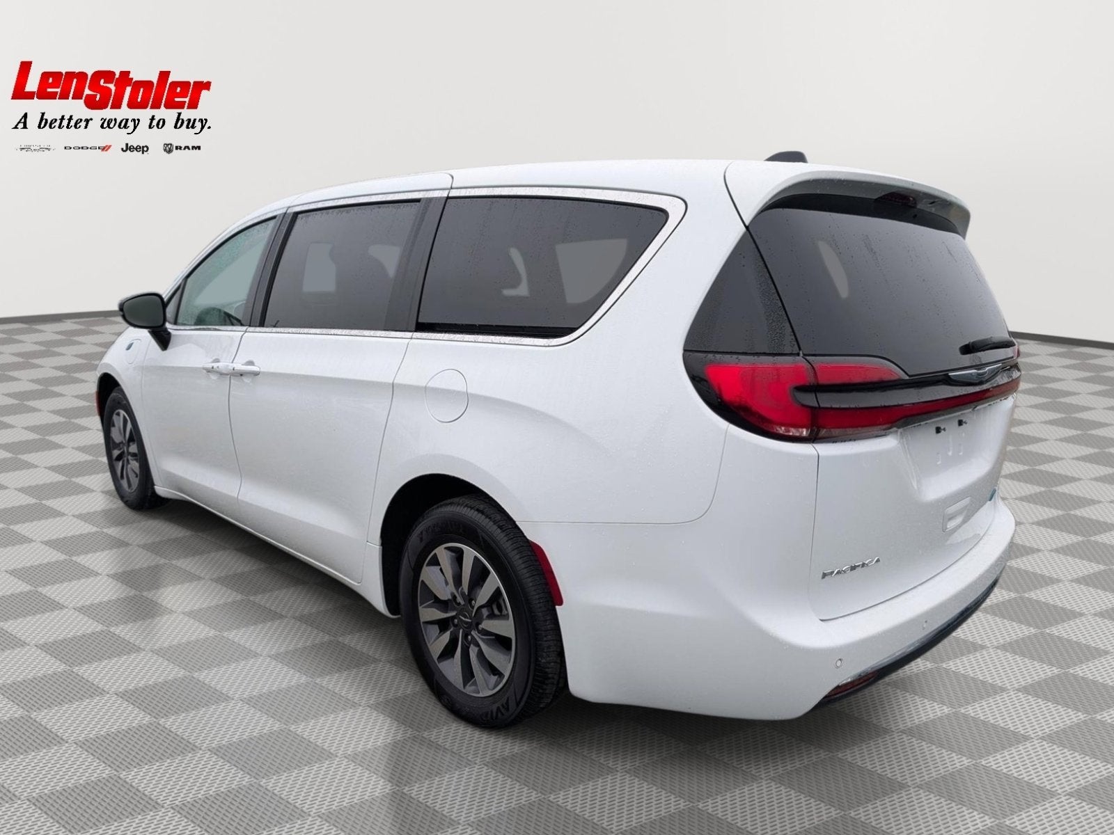 2024 Chrysler Pacifica Hybrid Select