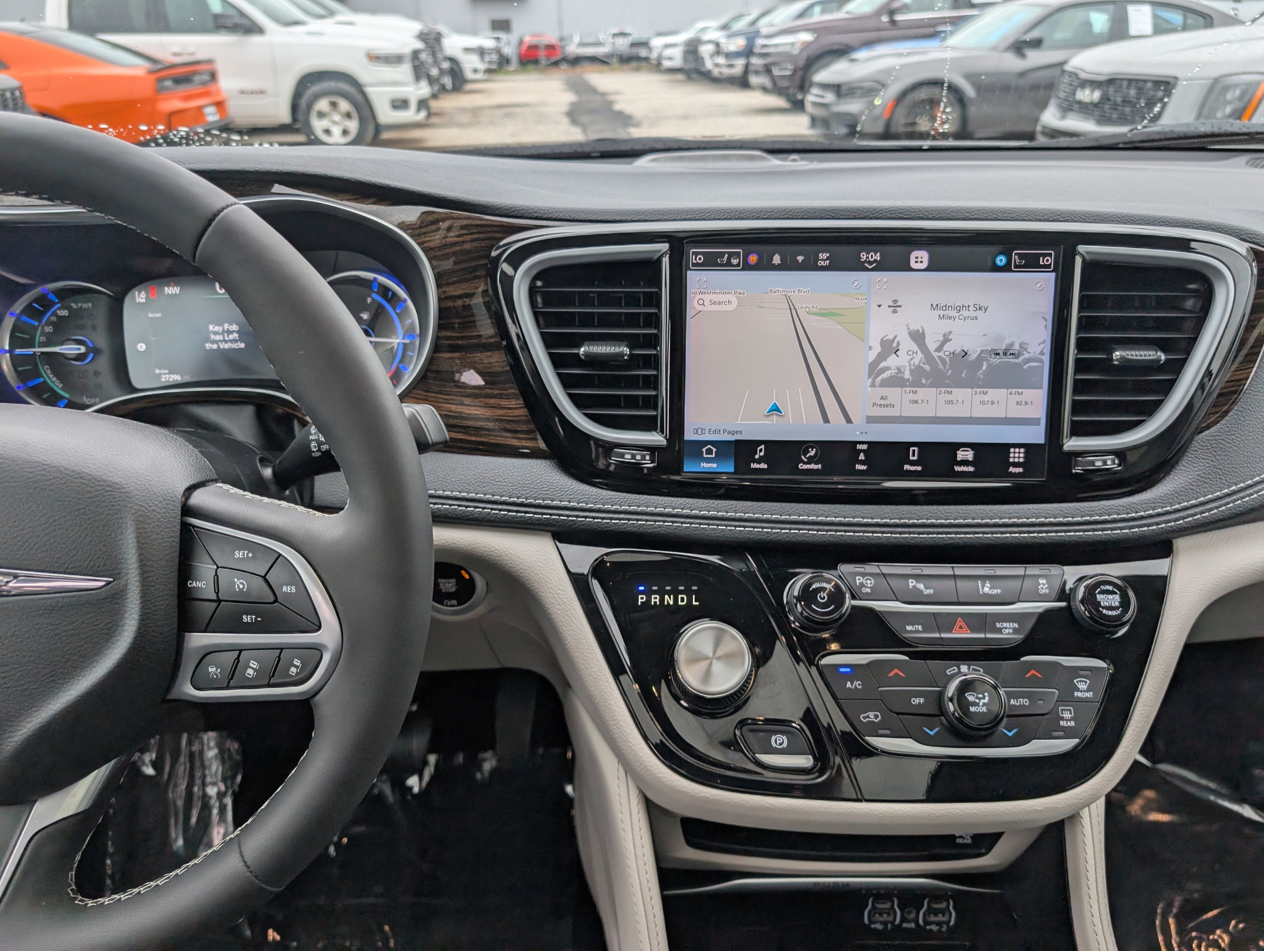 2023 Chrysler Pacifica Hybrid Limited