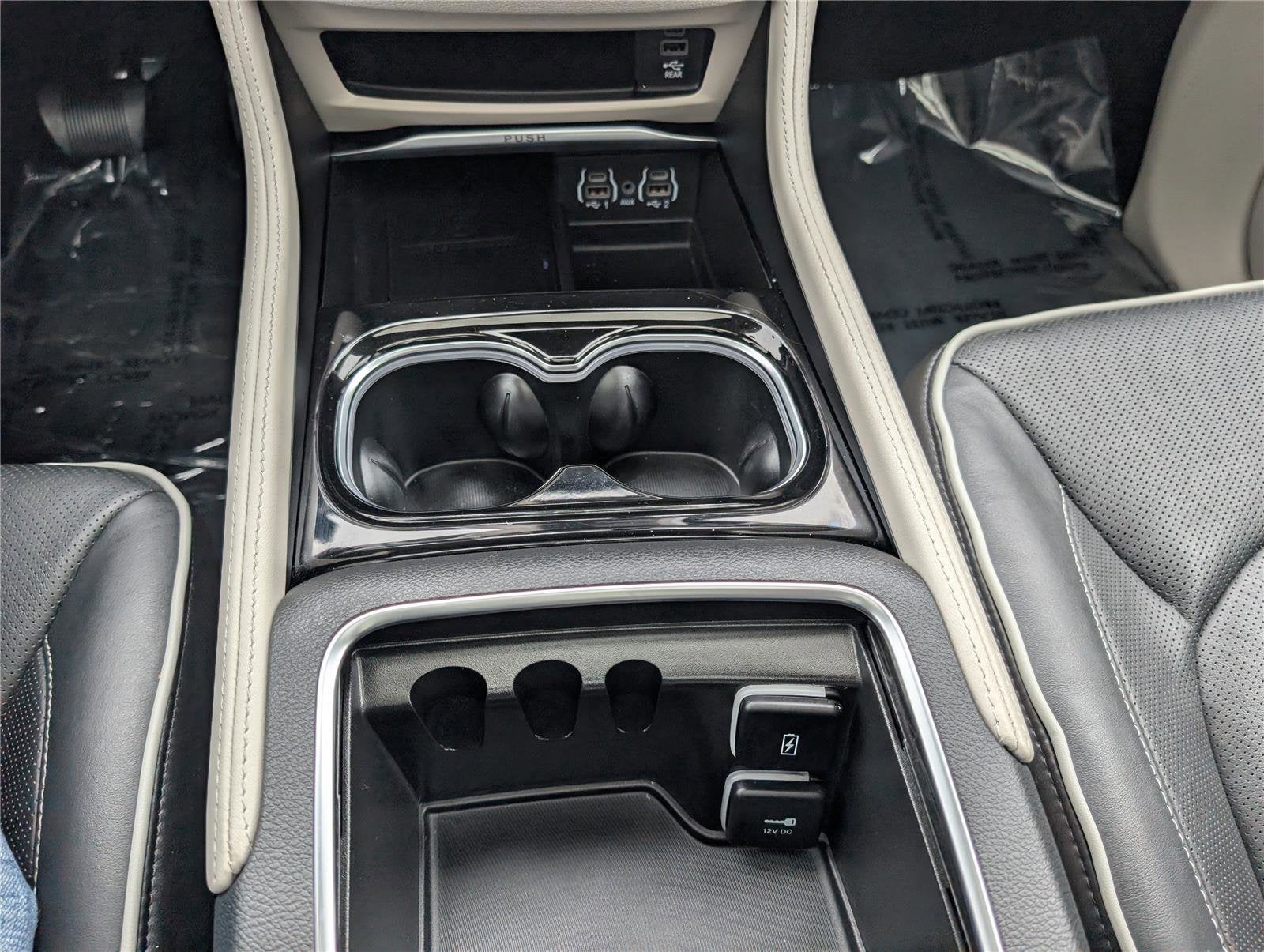 2023 Chrysler Pacifica Hybrid Limited