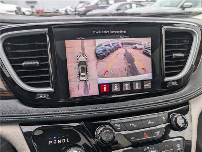 2023 Chrysler Pacifica Hybrid Limited
