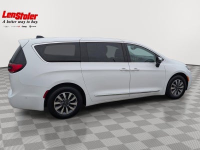 2023 Chrysler Pacifica Hybrid Limited