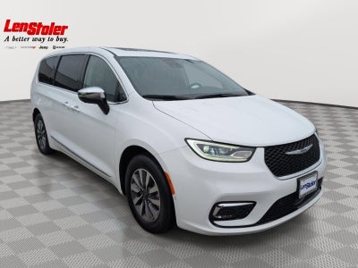 2023 Chrysler Pacifica Hybrid Limited