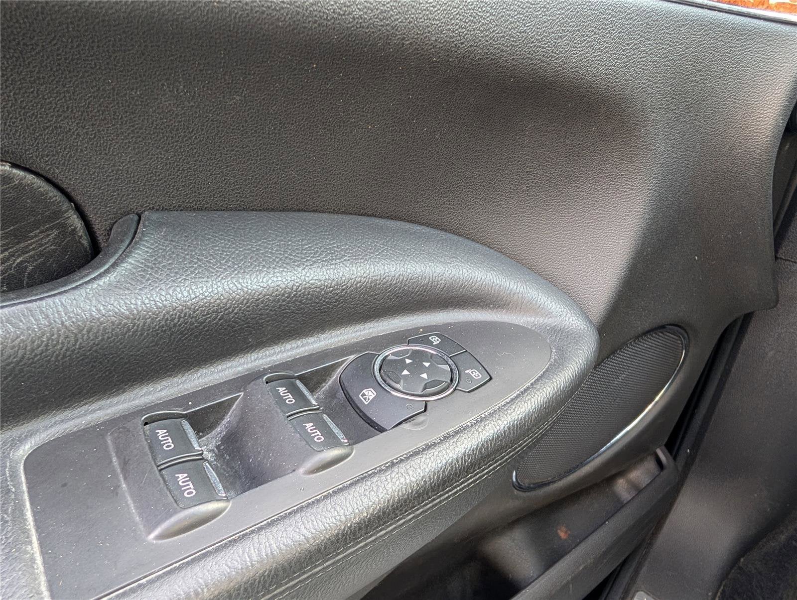 2019 Lincoln MKT Standard