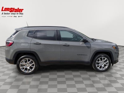 2024 Jeep Compass Latitude Lux