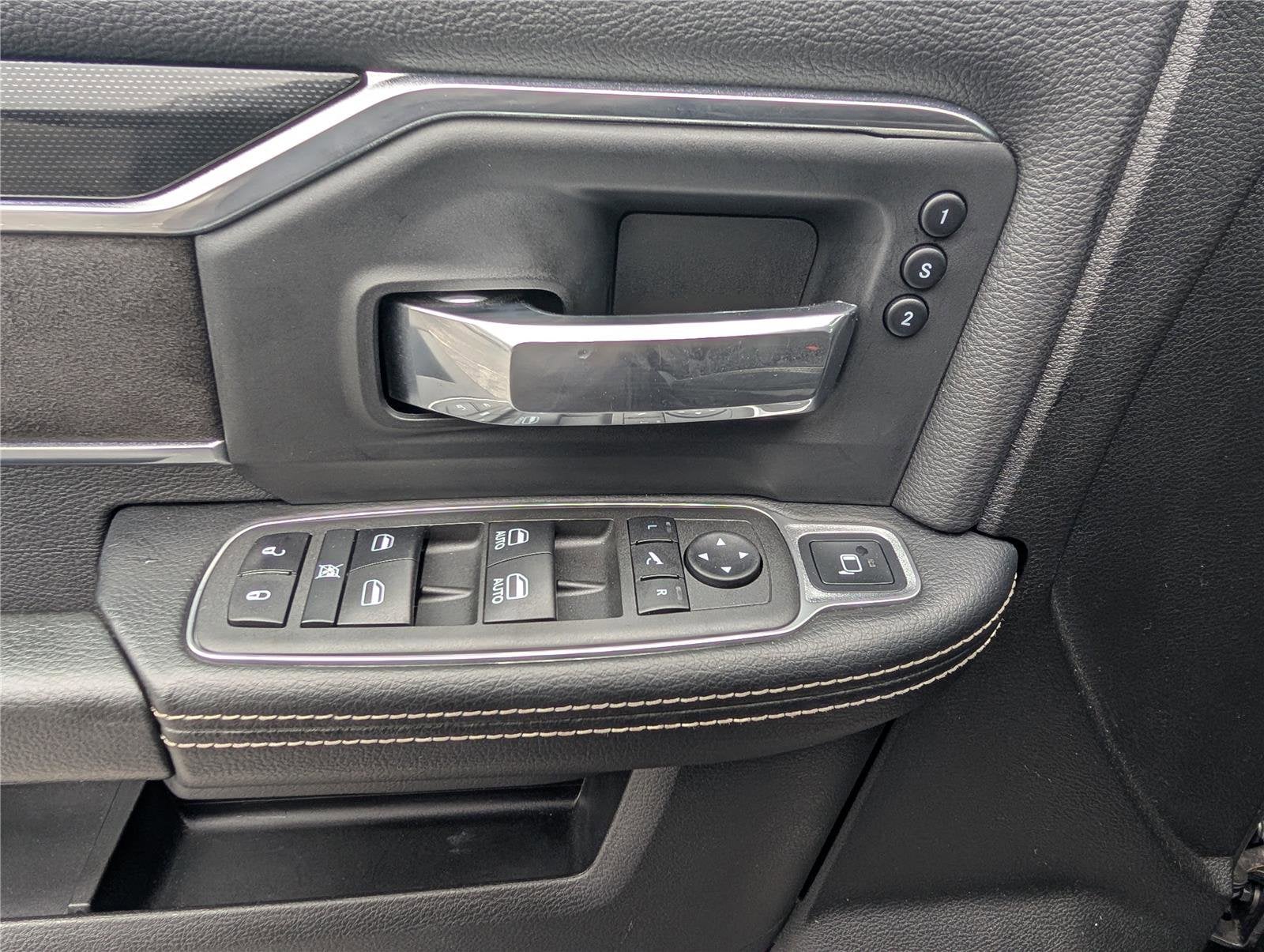 2022 RAM 3500 Laramie