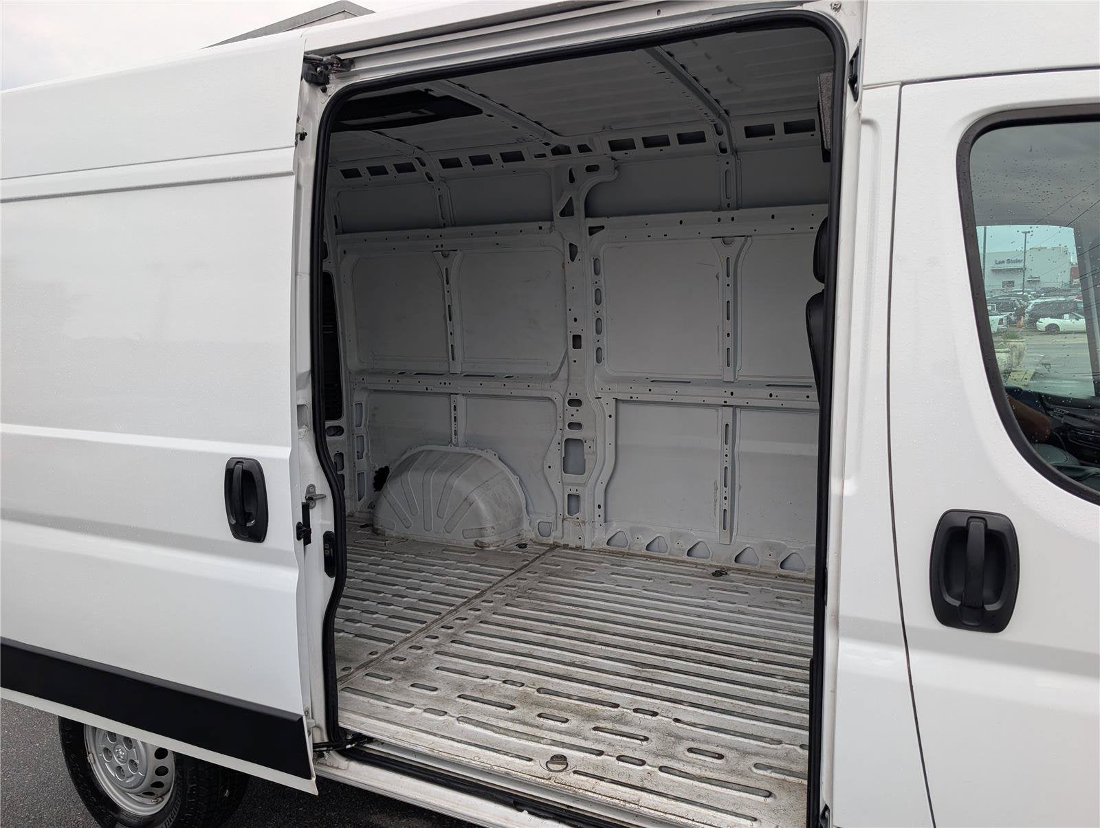 2024 RAM ProMaster Cargo Van Tradesman