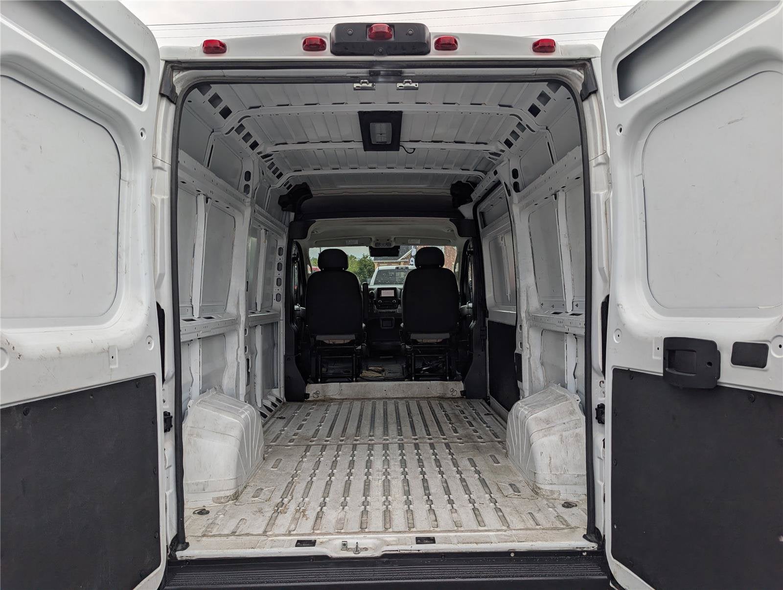 2024 RAM ProMaster Cargo Van Tradesman