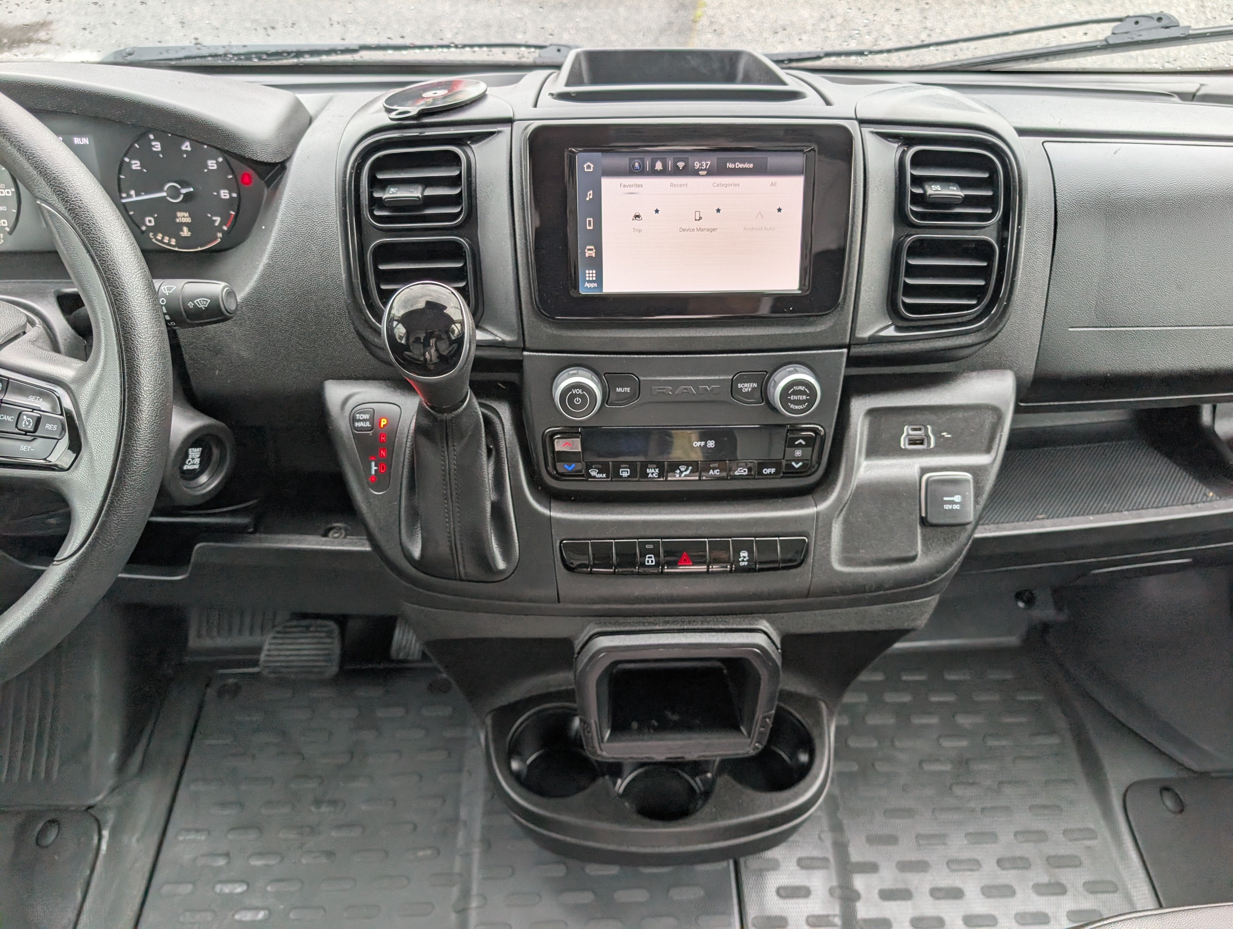 2024 RAM ProMaster Cargo Van Tradesman