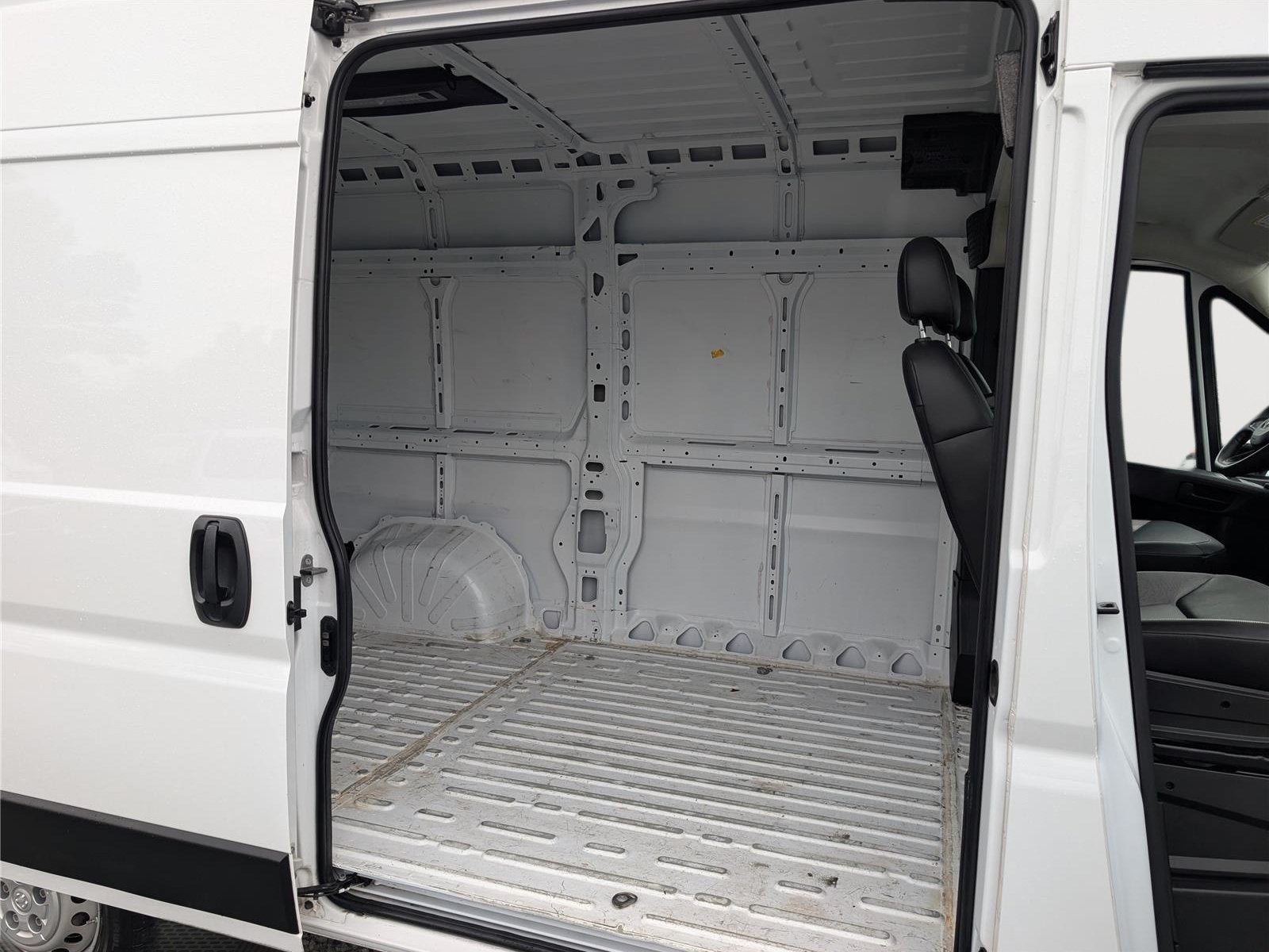 2024 RAM ProMaster Cargo Van Tradesman