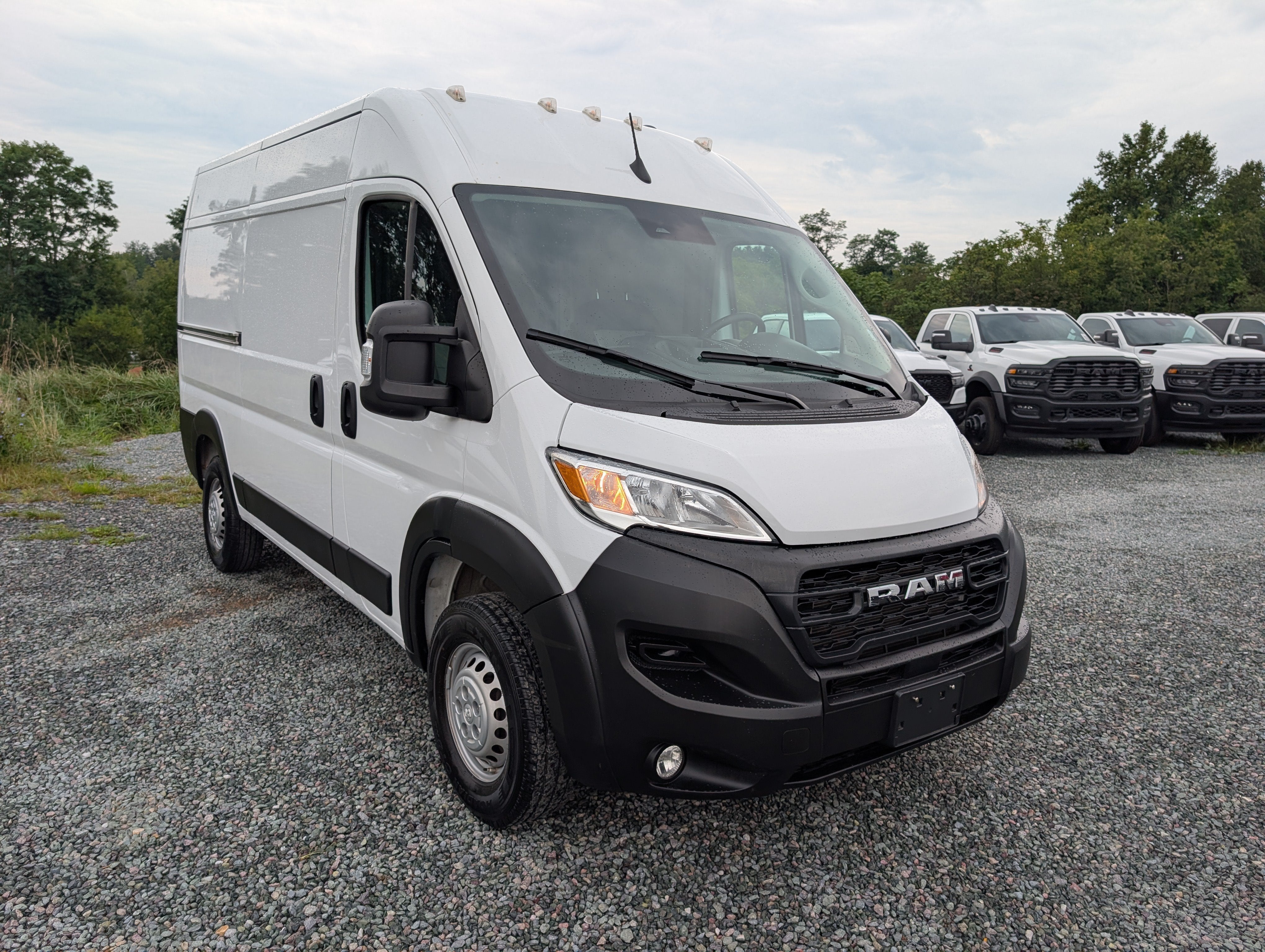 2024 RAM ProMaster Cargo Van Tradesman