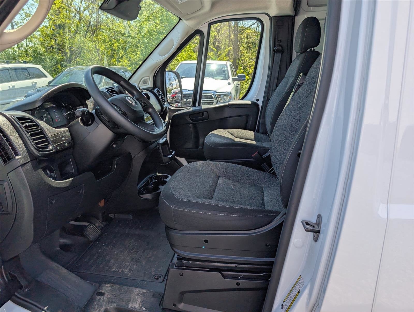 2025 RAM ProMaster Cargo Van Tradesman