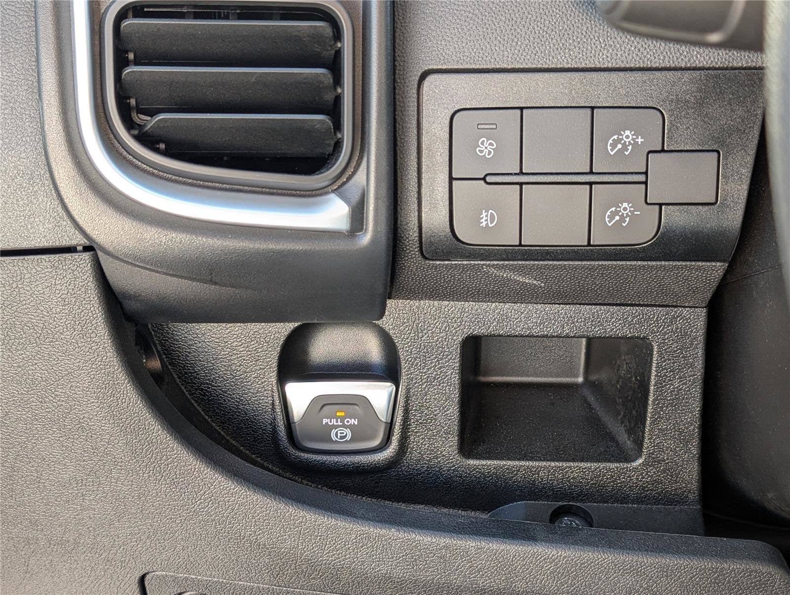 2025 RAM ProMaster Window Van SLT+