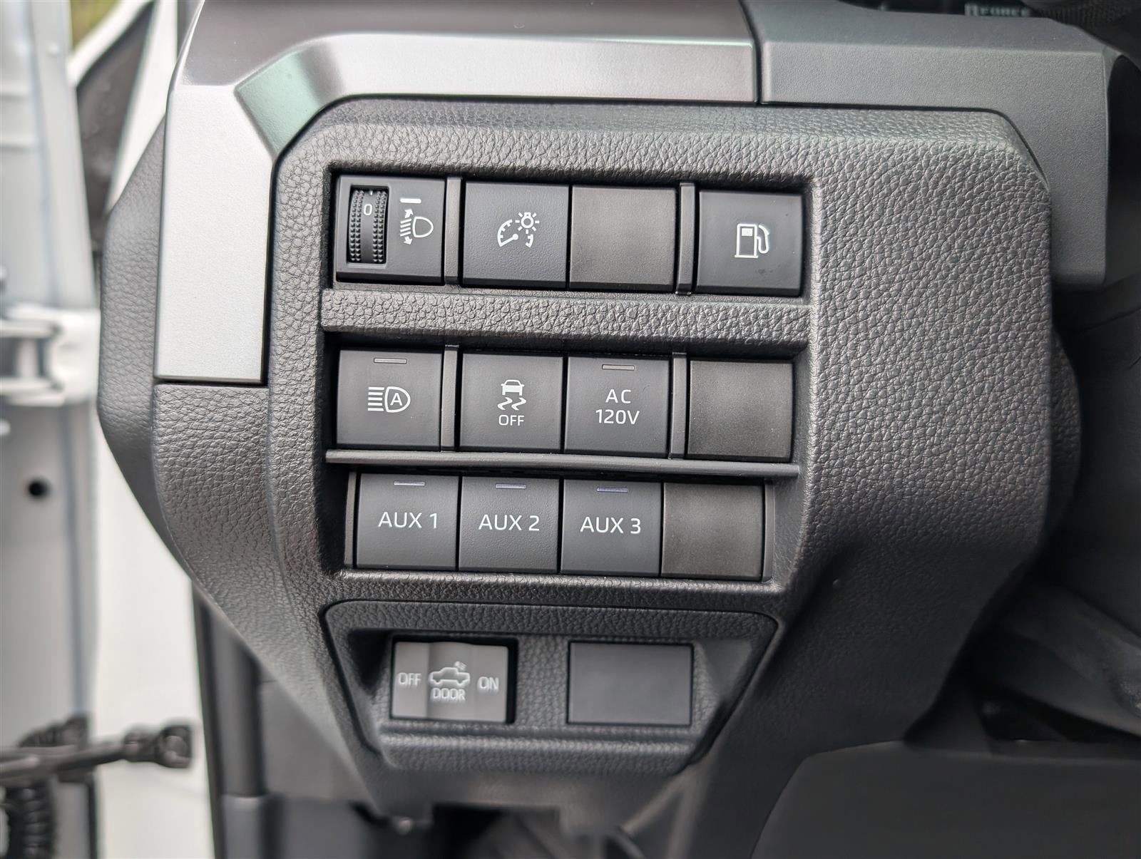 2025 Toyota Tacoma 4WD TRD Sport Hybrid