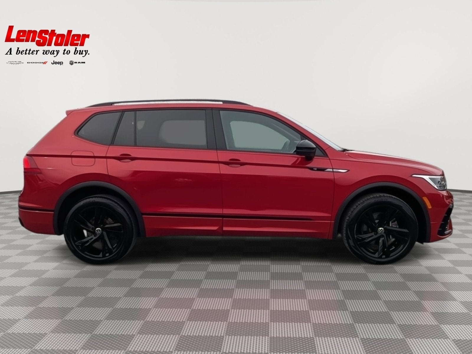 2024 Volkswagen Tiguan SE R-Line Black