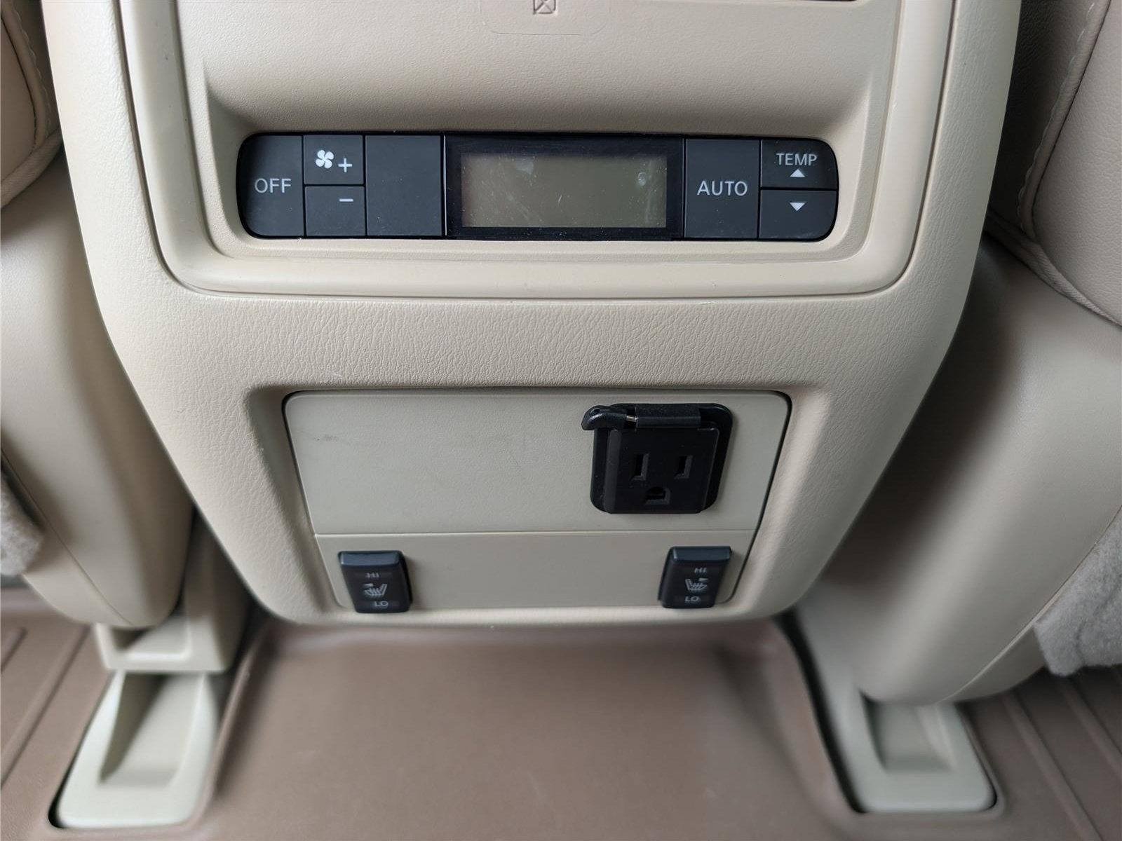 2015 Nissan Pathfinder SL