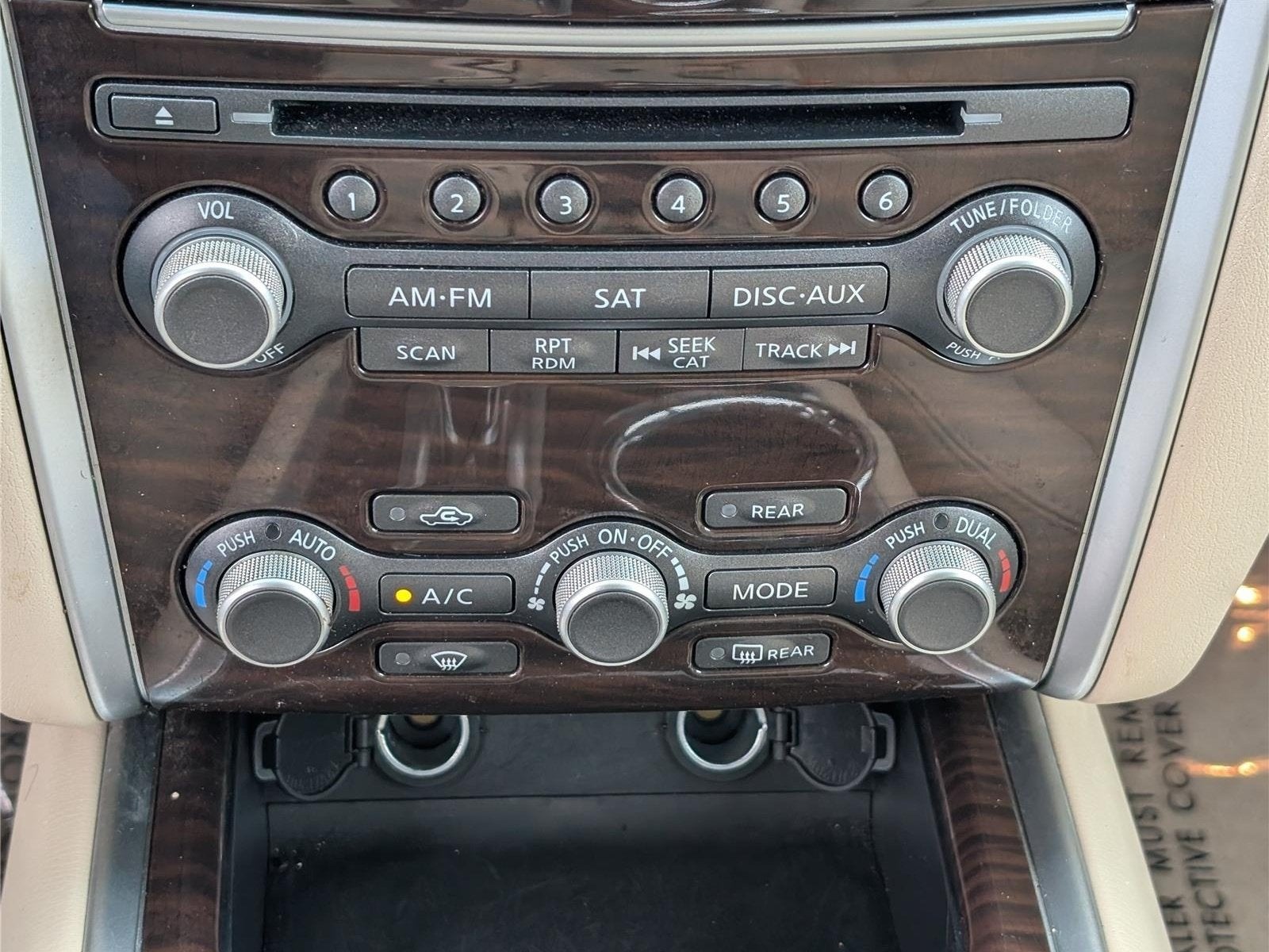 2015 Nissan Pathfinder SL