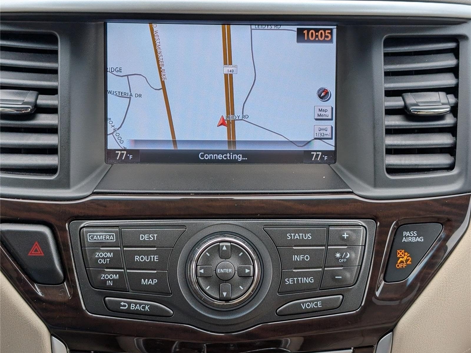 2015 Nissan Pathfinder SL