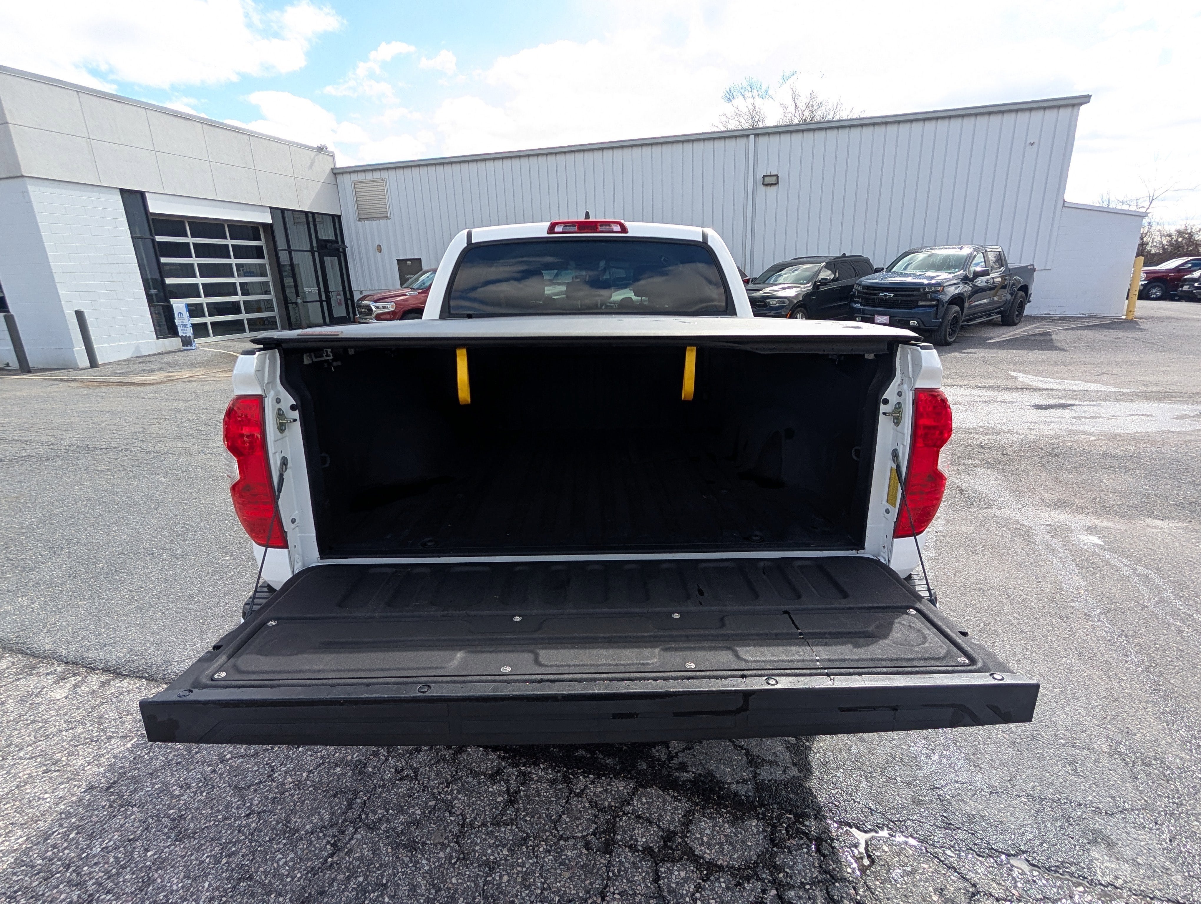 2020 Toyota Tundra 2WD SR5