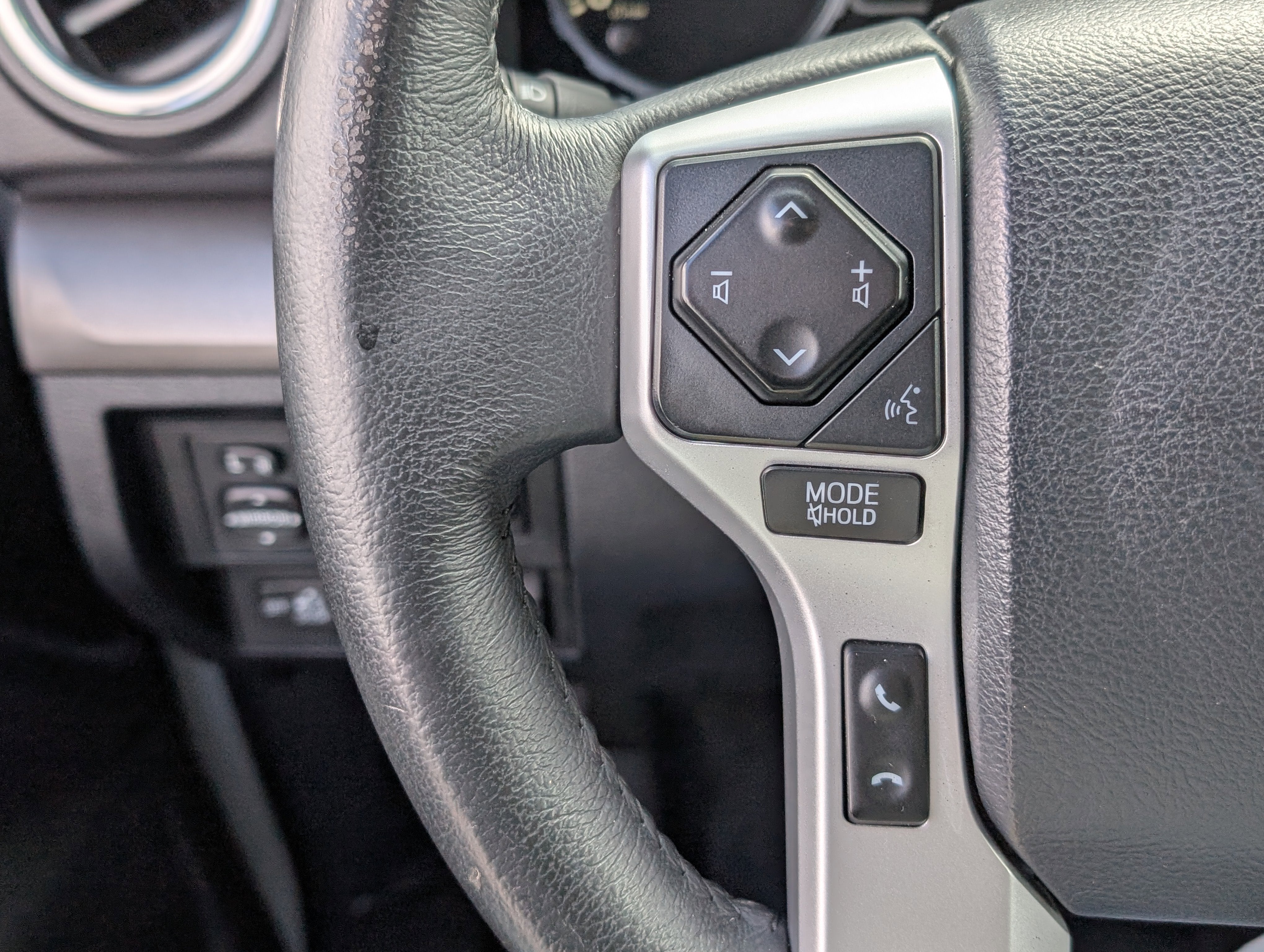 2020 Toyota Tundra 2WD SR5