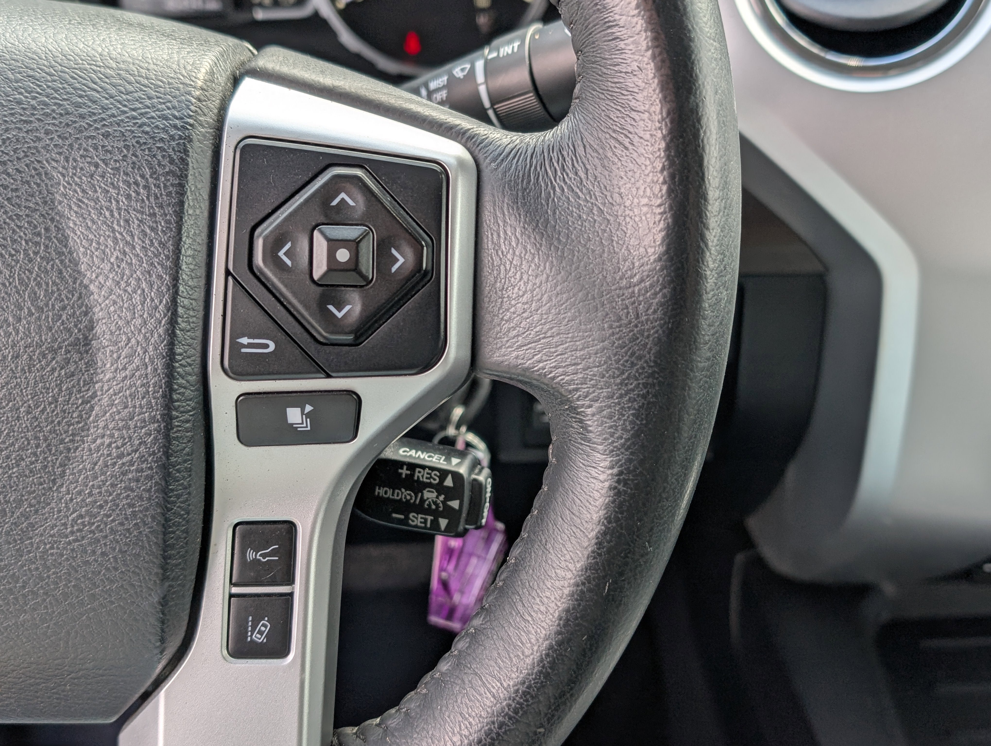 2020 Toyota Tundra 2WD SR5