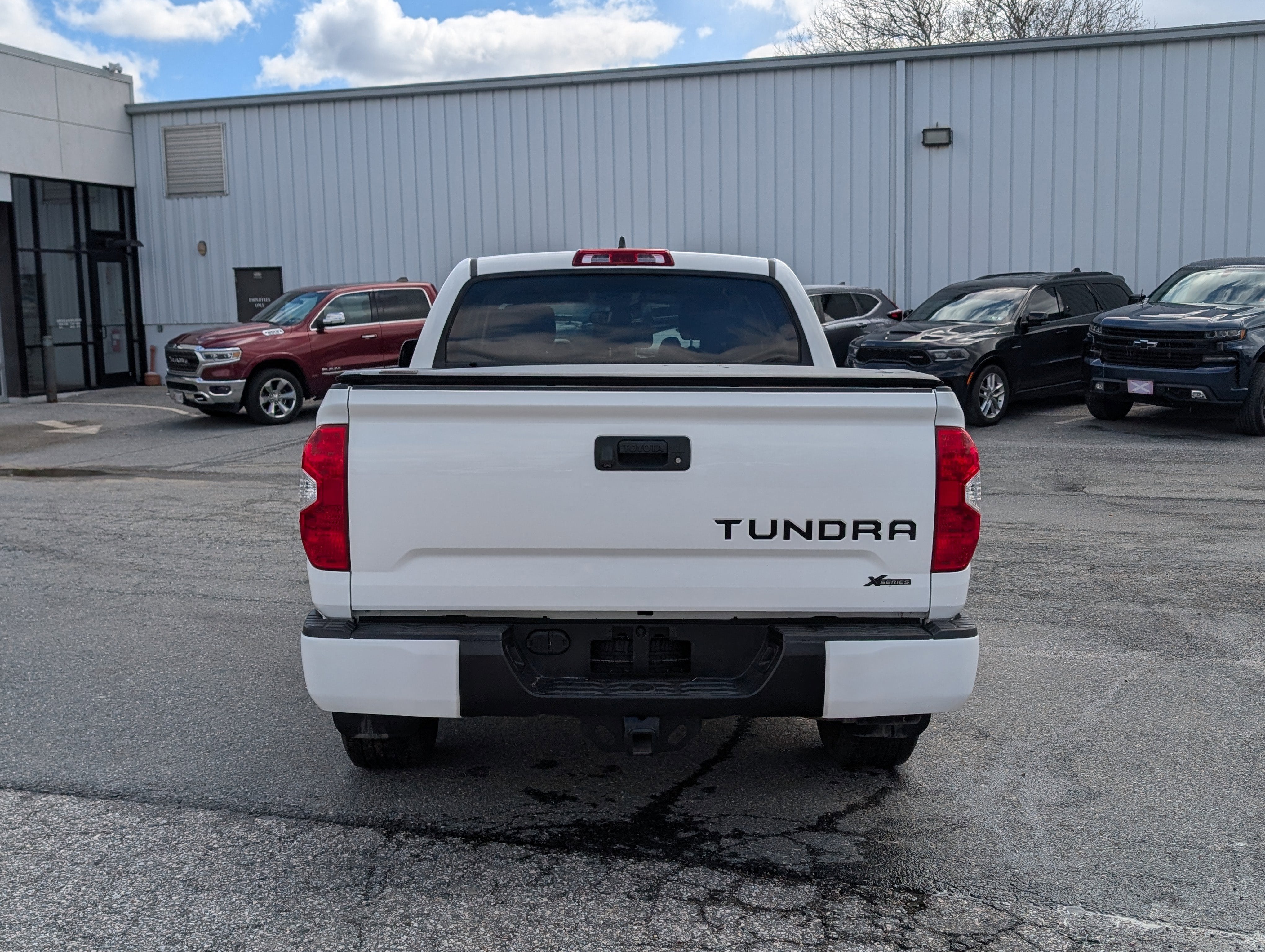 2020 Toyota Tundra 2WD SR5