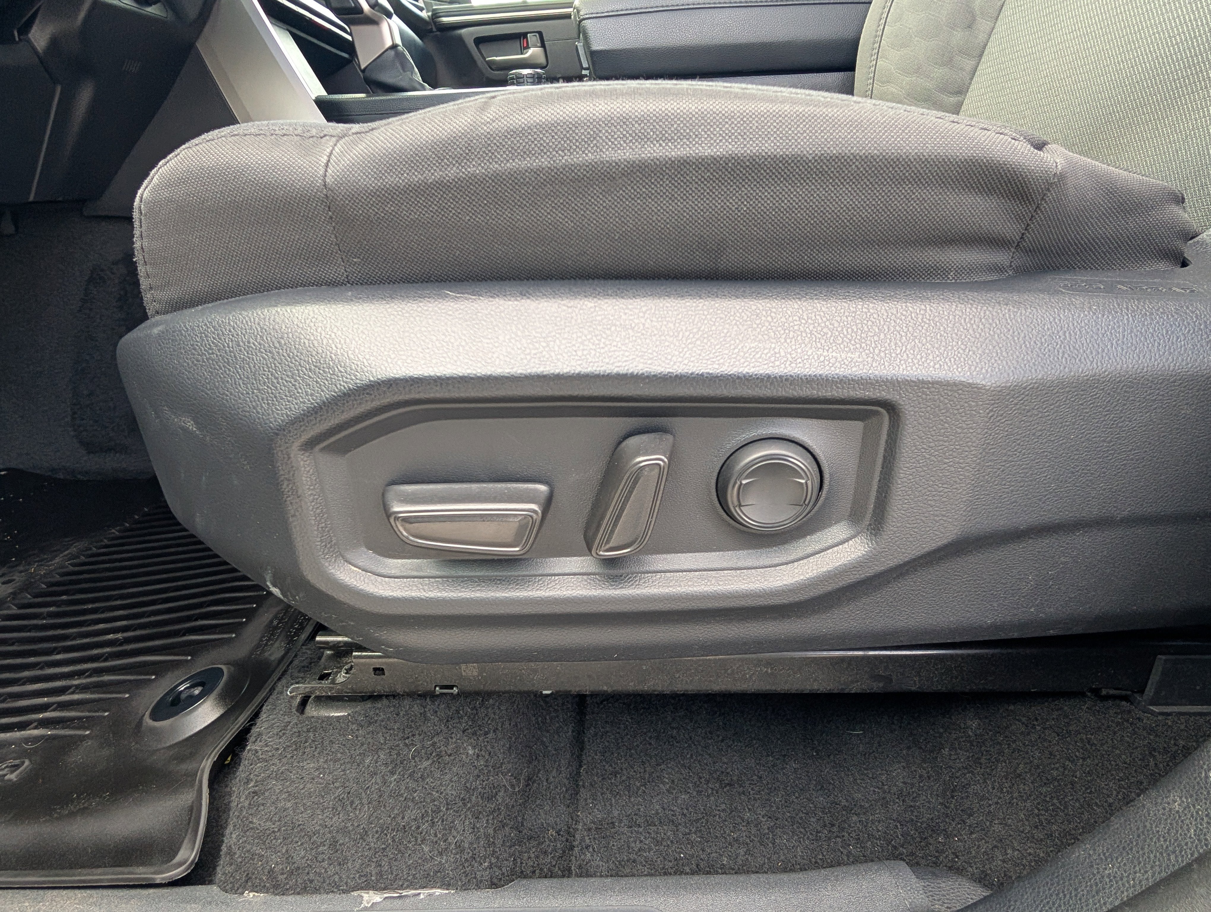 2025 Toyota Tundra 4WD SR