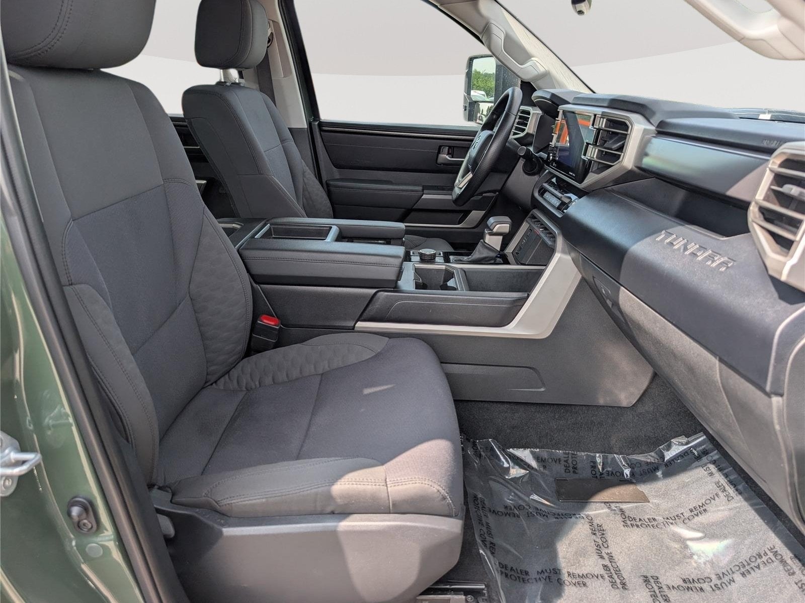 2022 Toyota Tundra 4WD SR5