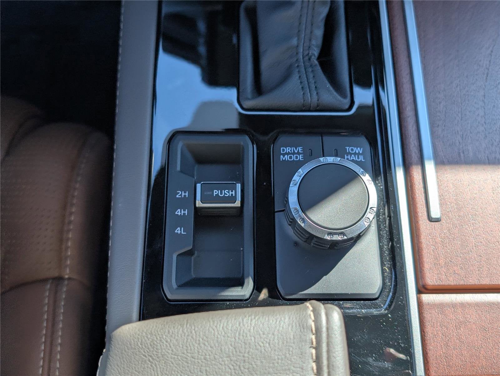 2025 Toyota Tundra 4WD 1794 Edition Hybrid