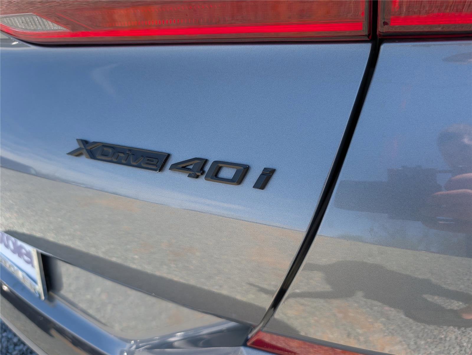 2024 BMW X6 xDrive40i