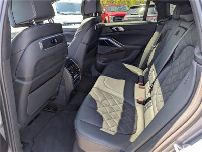 2024 BMW X6 xDrive40i