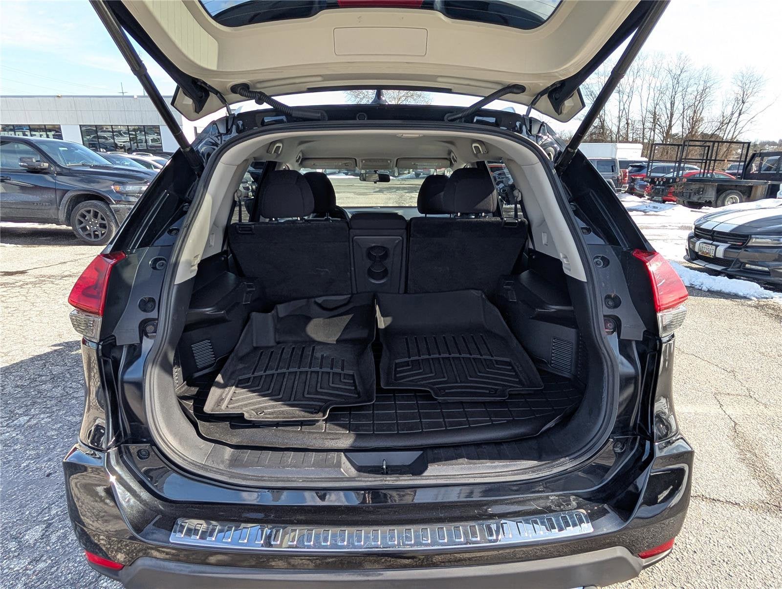 2018 Nissan Rogue SV