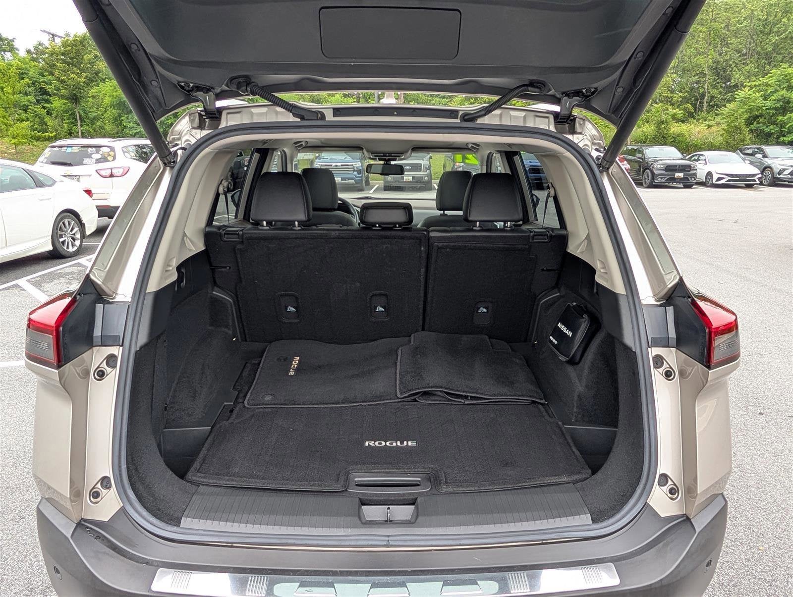 2021 Nissan Rogue SL