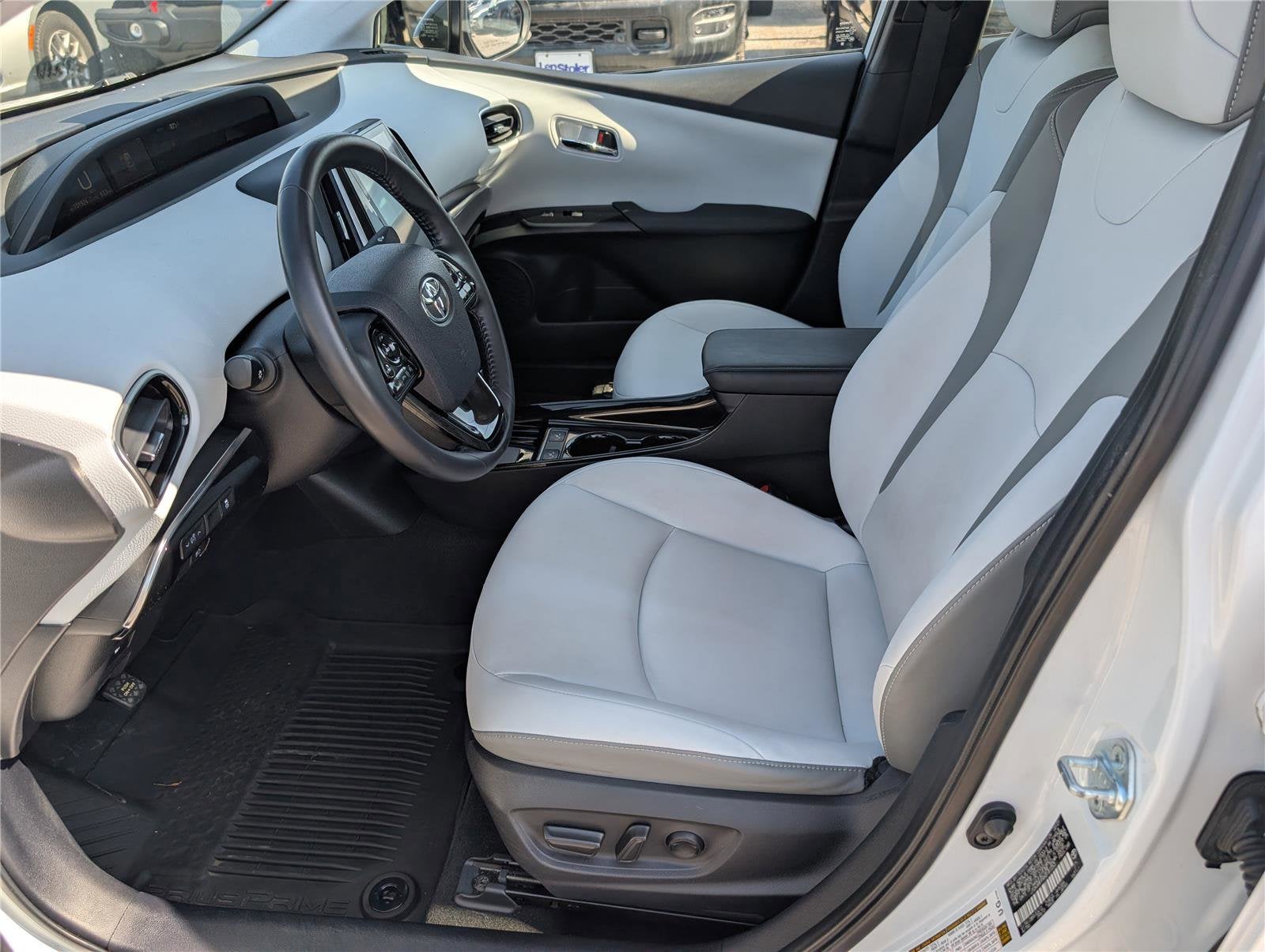 2021 Toyota Prius Prime LE