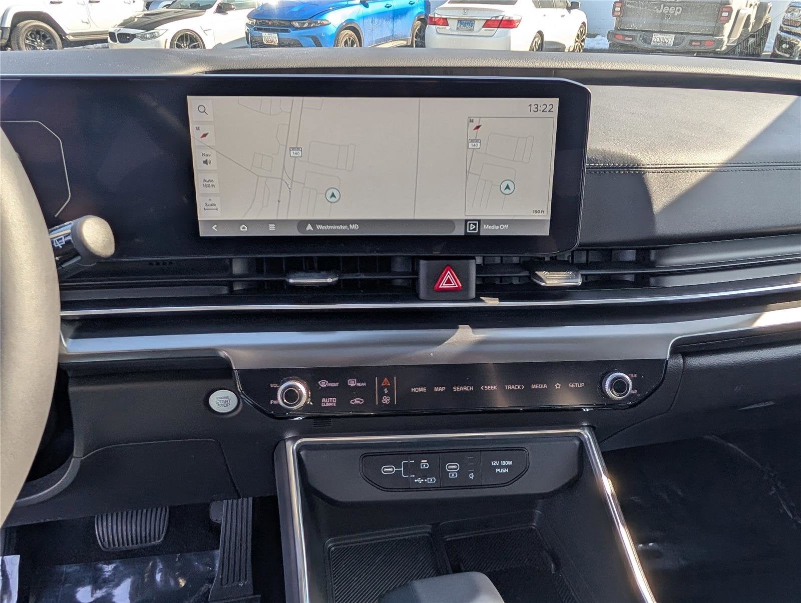 2025 Kia Carnival SX