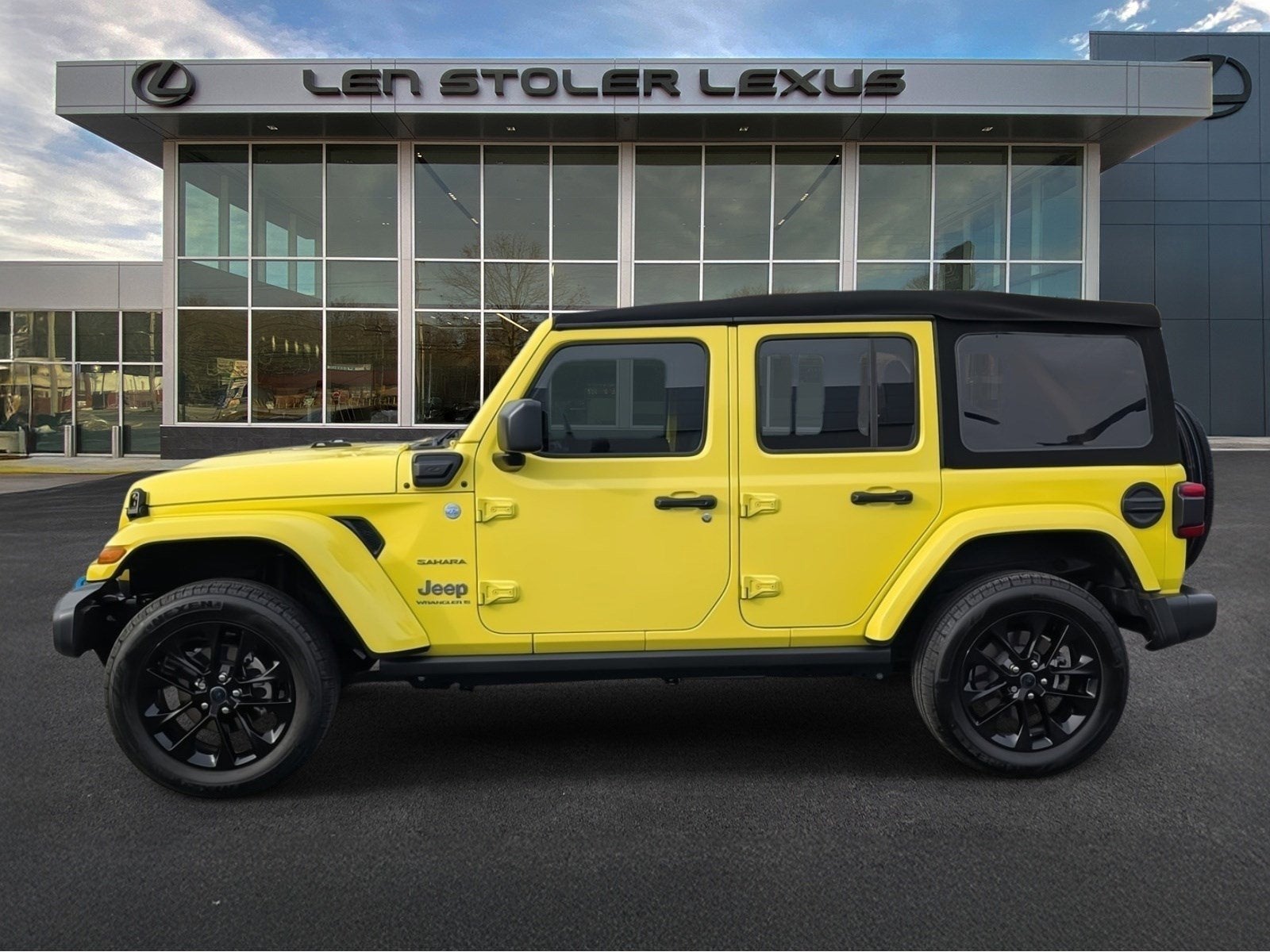 2024 Jeep Wrangler 4xe Sahara