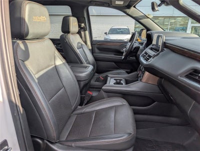 2022 Chevrolet Suburban High Country