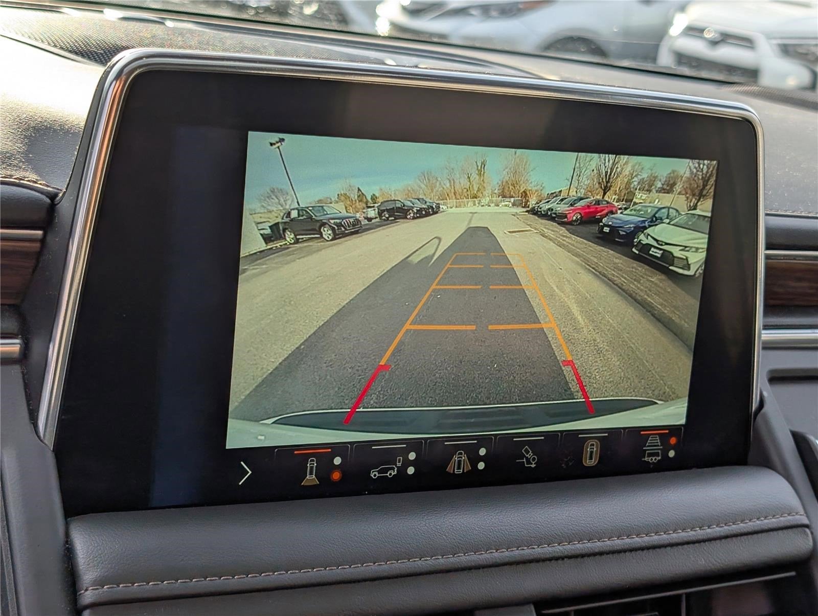 2022 Chevrolet Suburban High Country