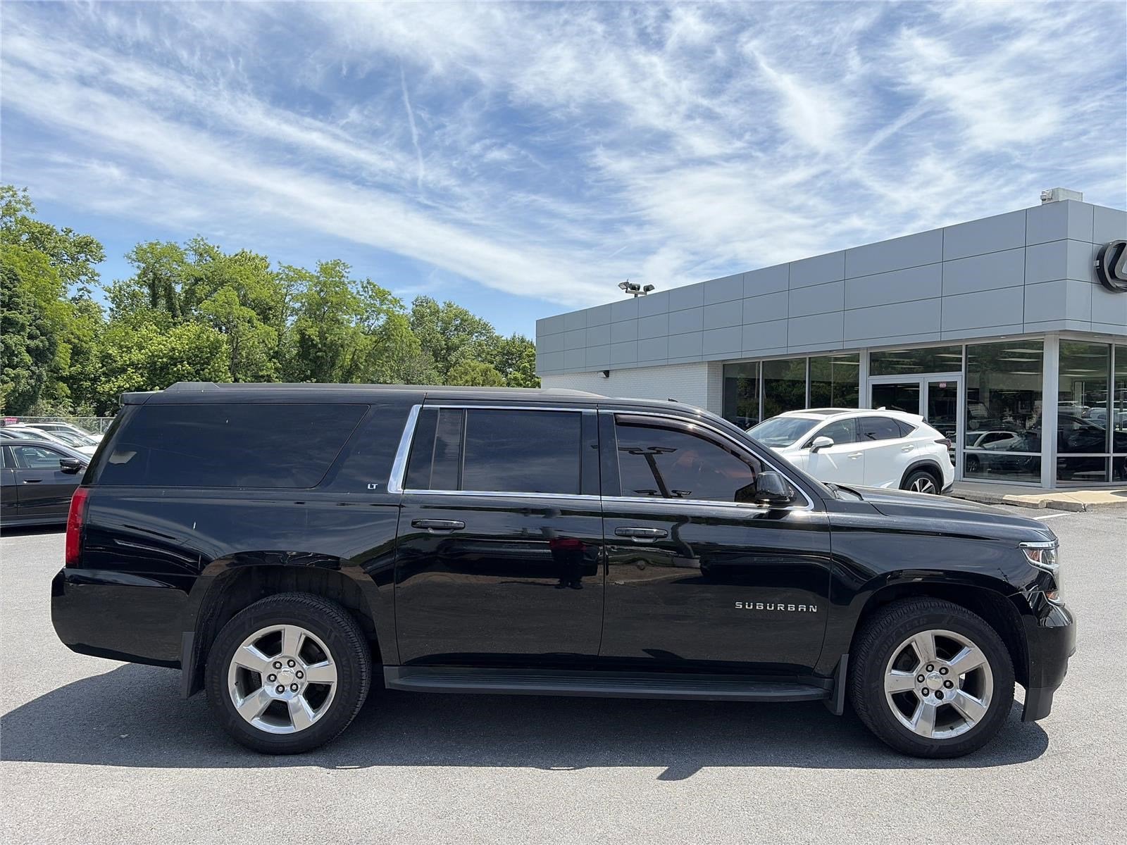 2017 Chevrolet Suburban LT