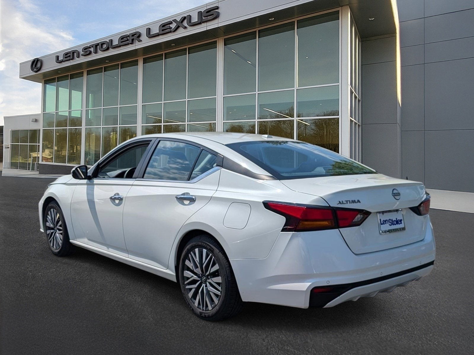 2023 Nissan Altima 2.5 SV