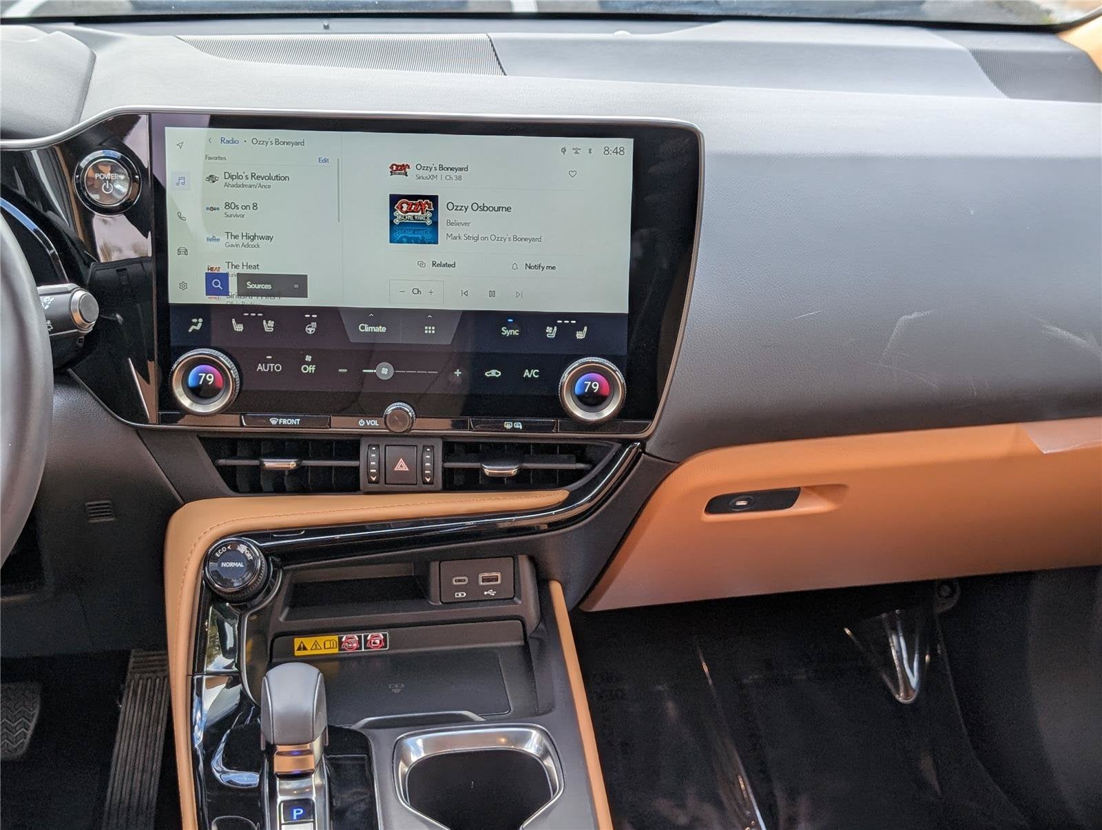2026 Lexus NX 350h Premium AWD