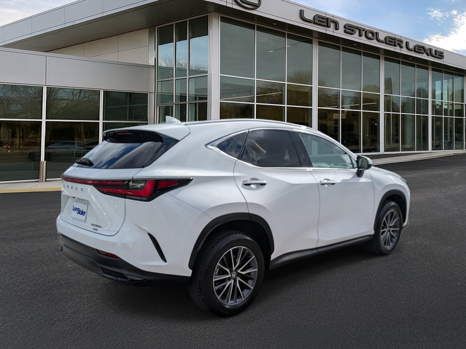 2026 Lexus NX 350h Premium AWD