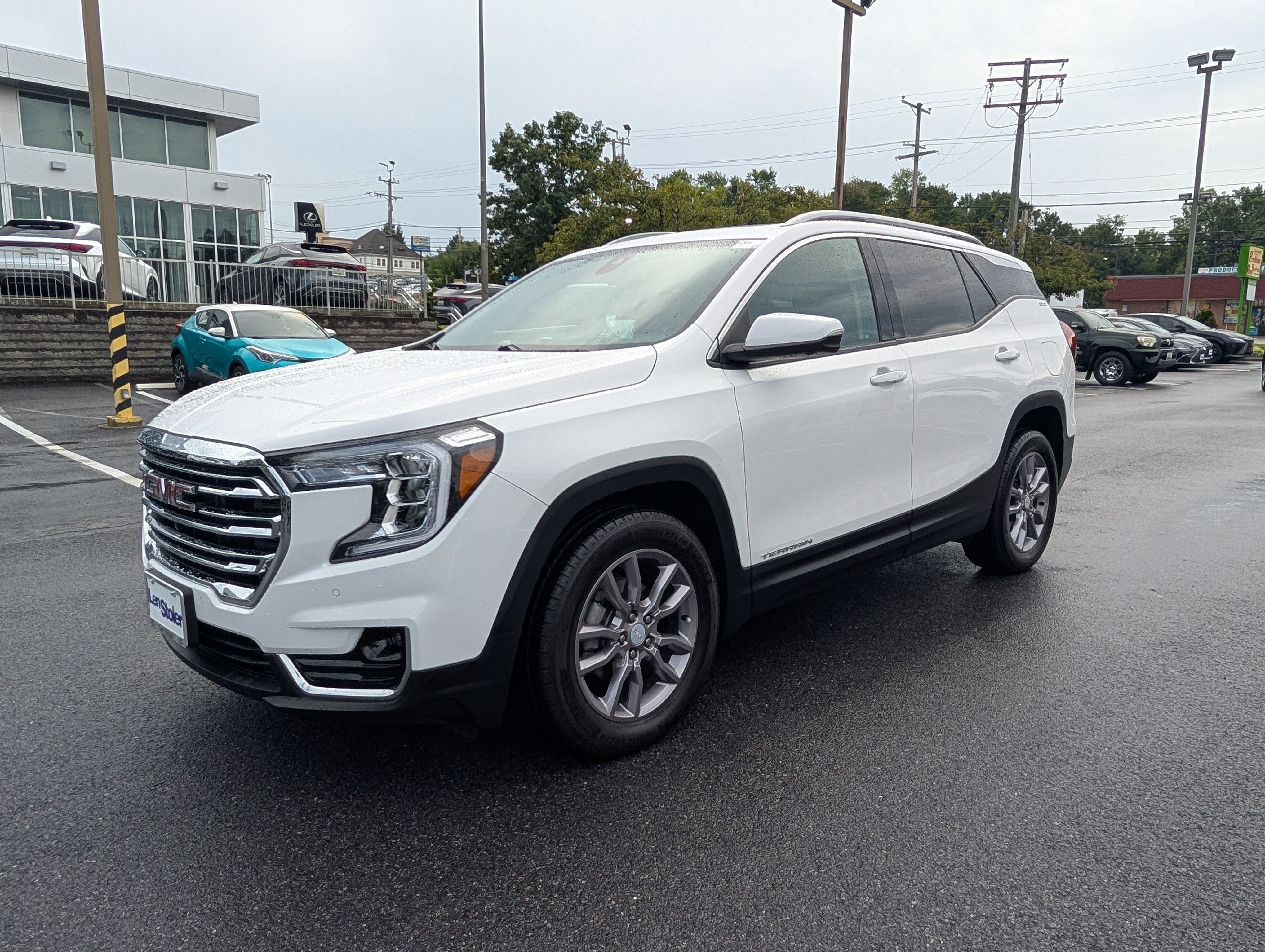 2023 GMC Terrain SLT