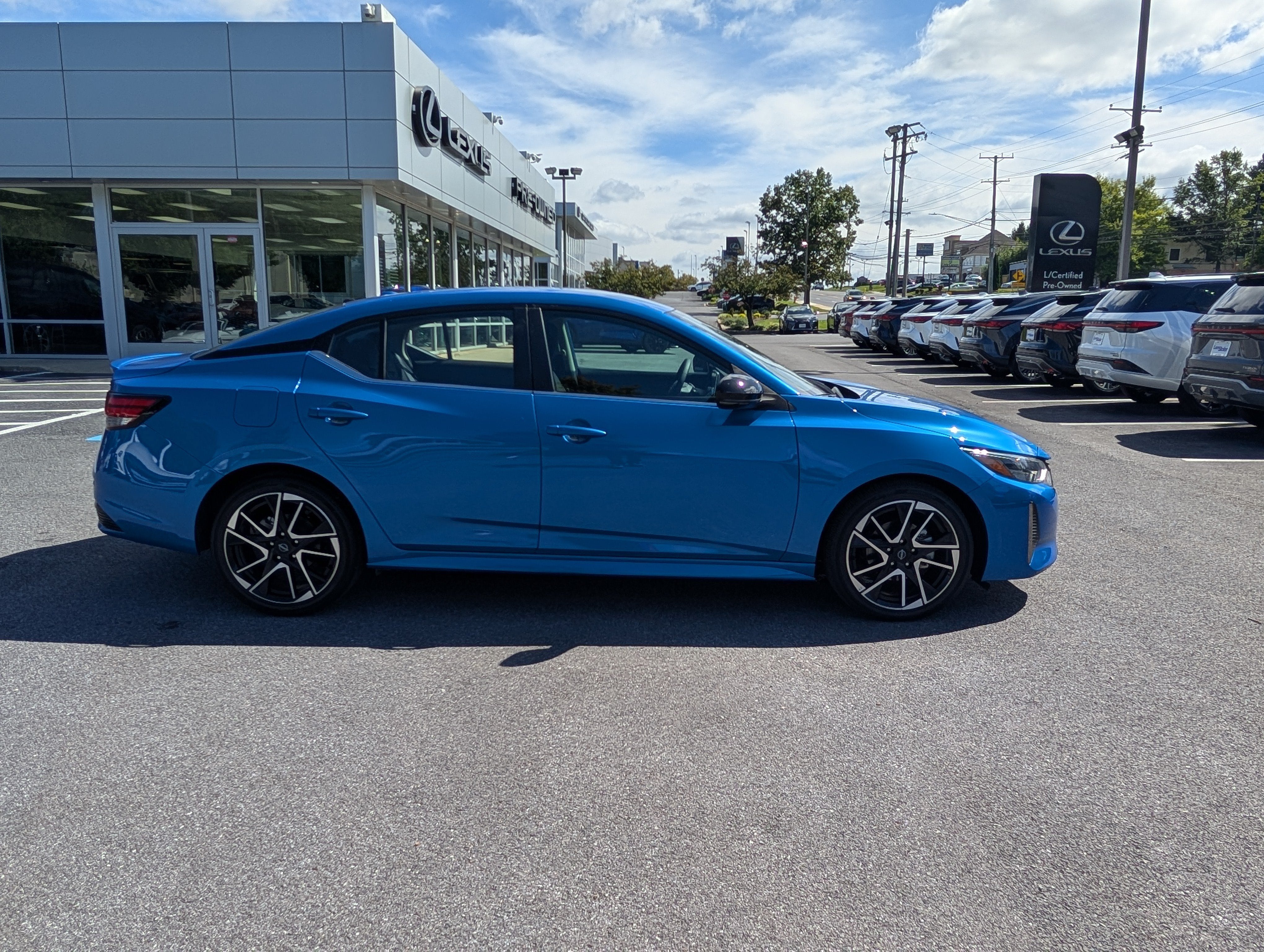 2025 Nissan Sentra SR