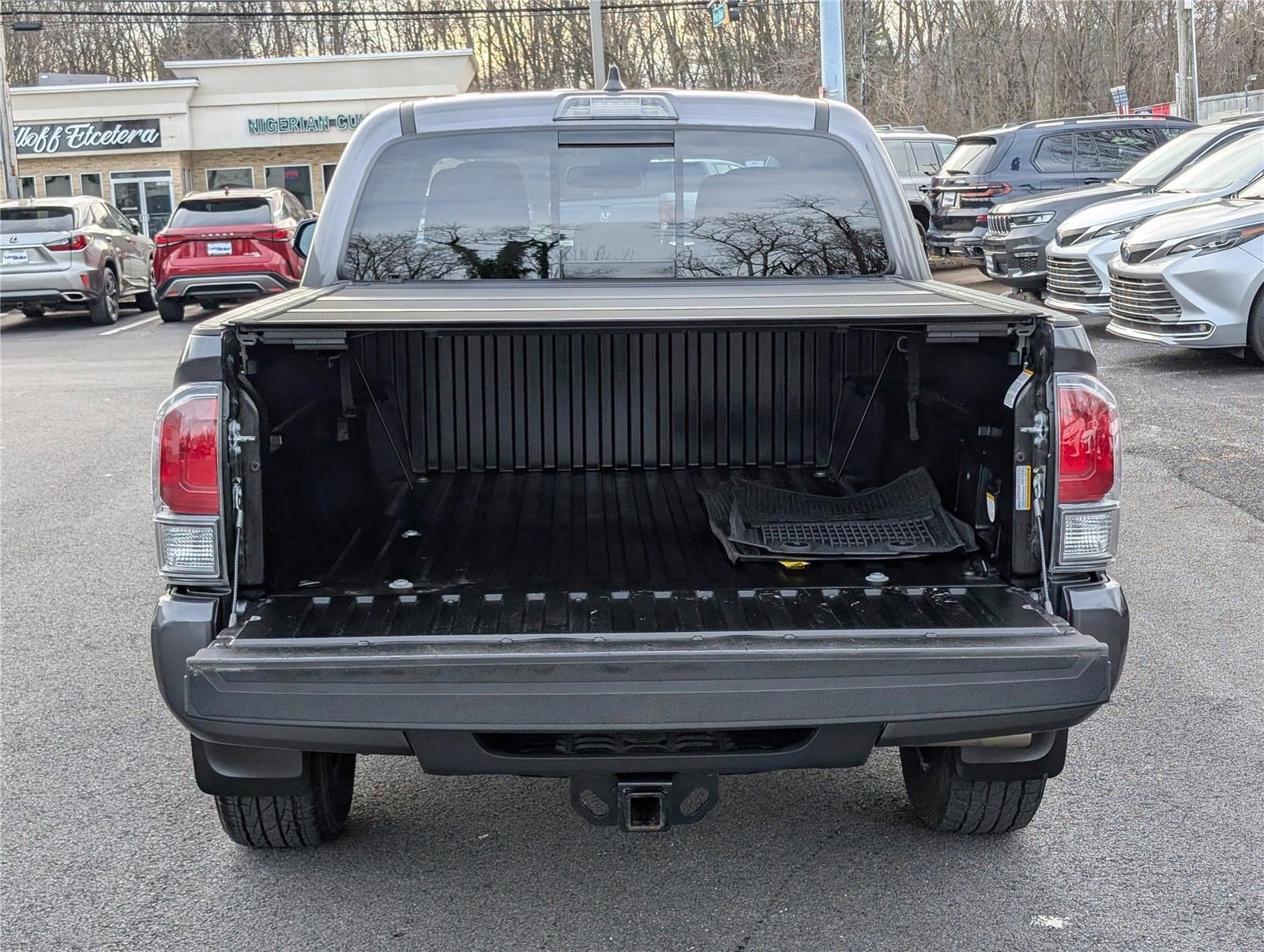 2022 Toyota Tacoma 4WD SR