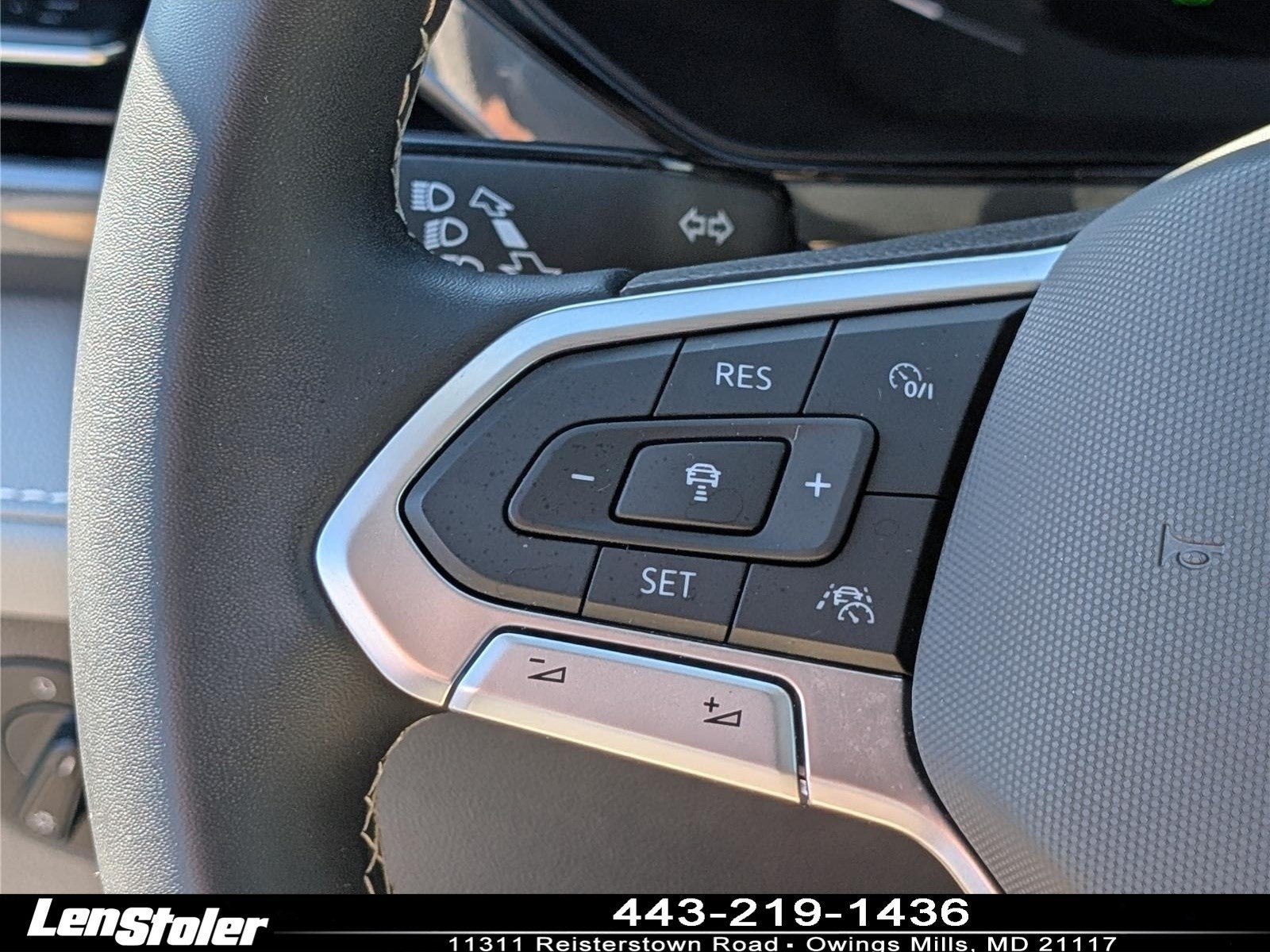 2023 Volkswagen Taos SEL