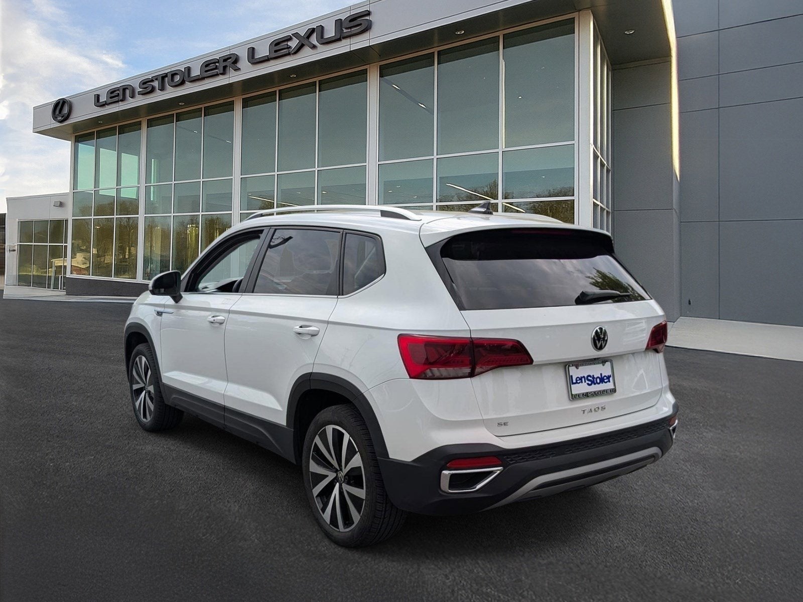 2024 Volkswagen Taos SE