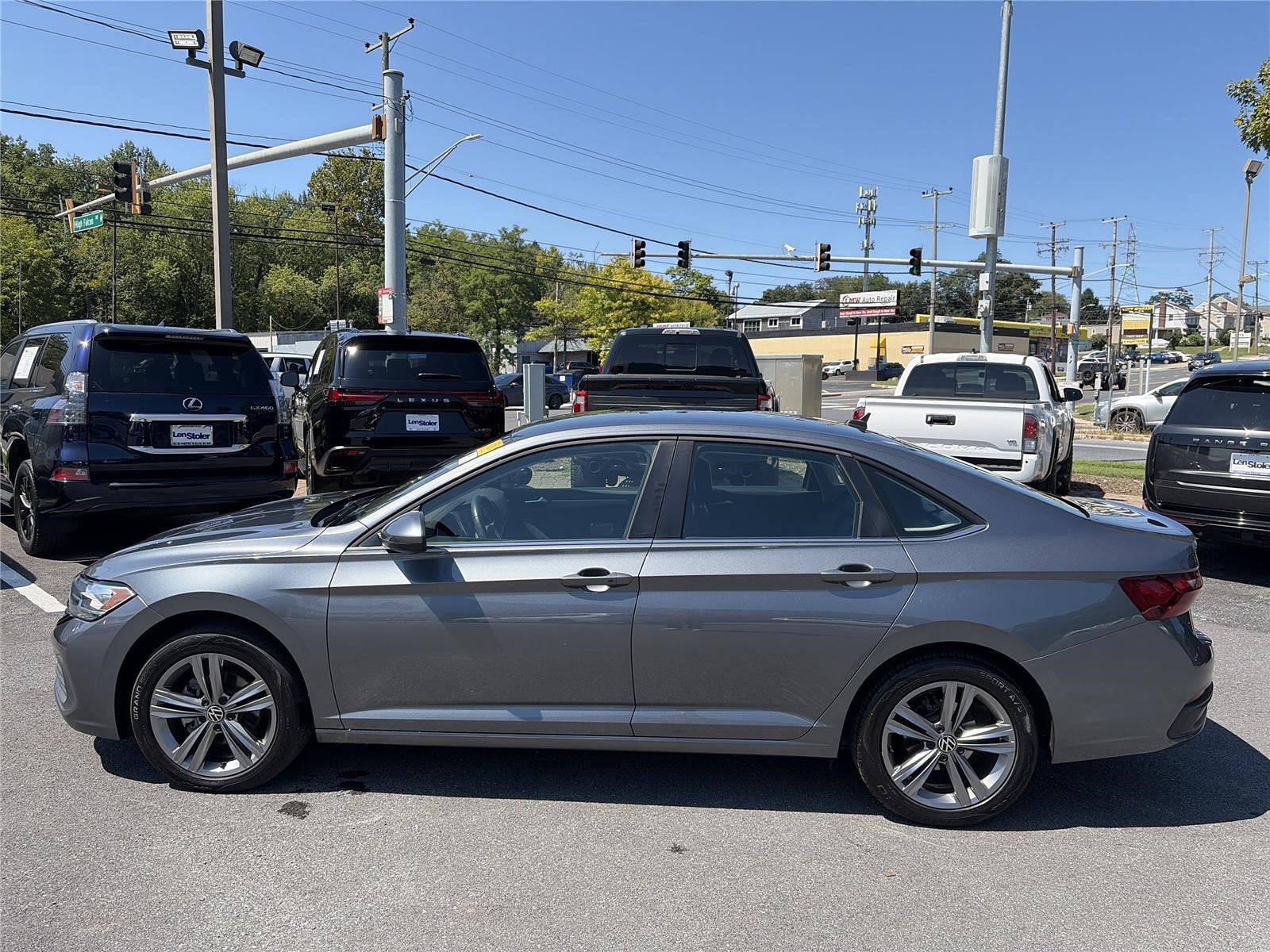 2022 Volkswagen Jetta SE