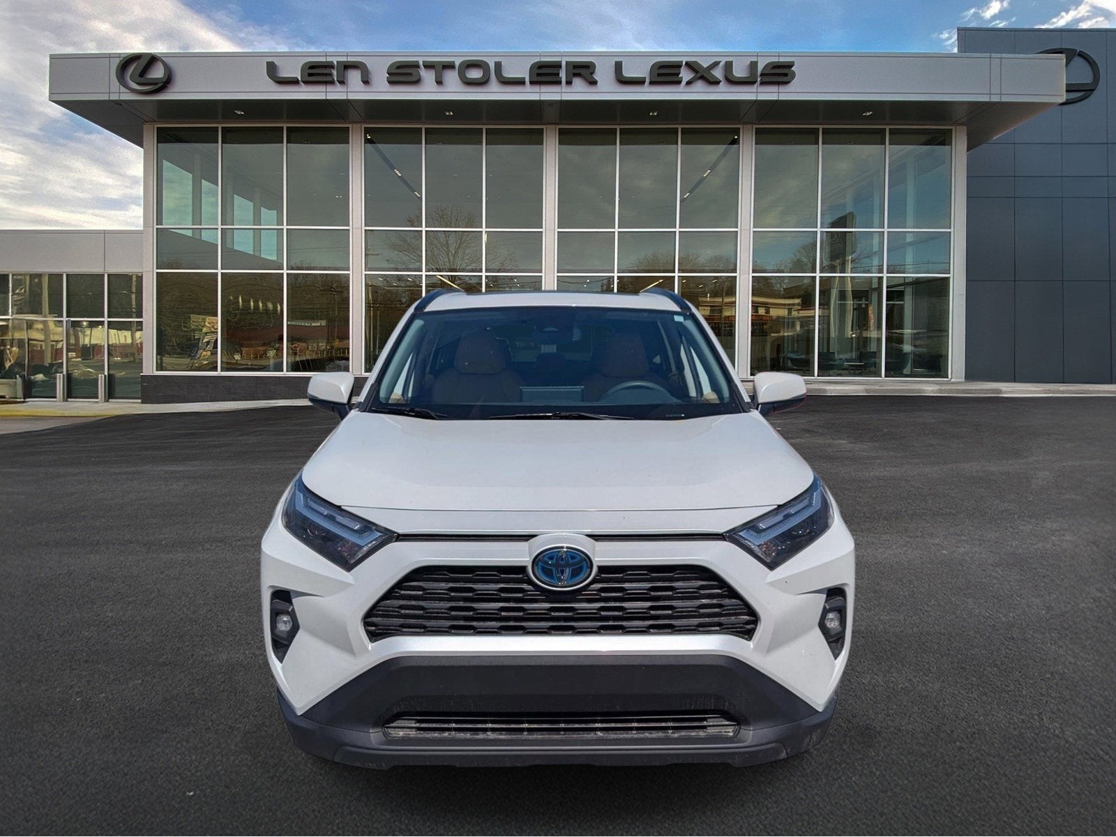 2023 Toyota RAV4 Hybrid XLE Premium