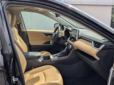 2021 Toyota RAV4 Hybrid XLE Premium